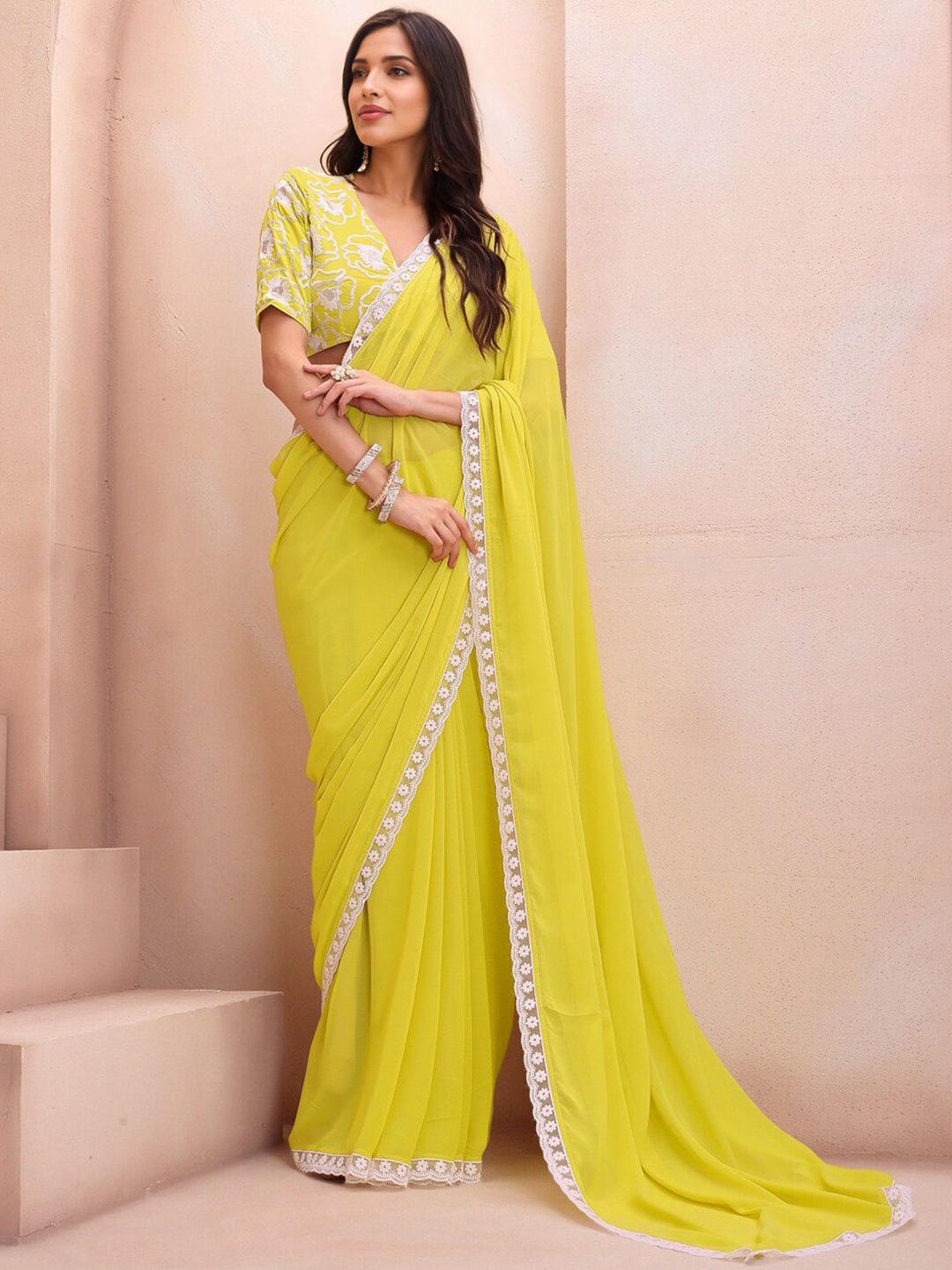 

Panzora Embroidered Border Saree With Unstitched Blouse Piece, Yellow