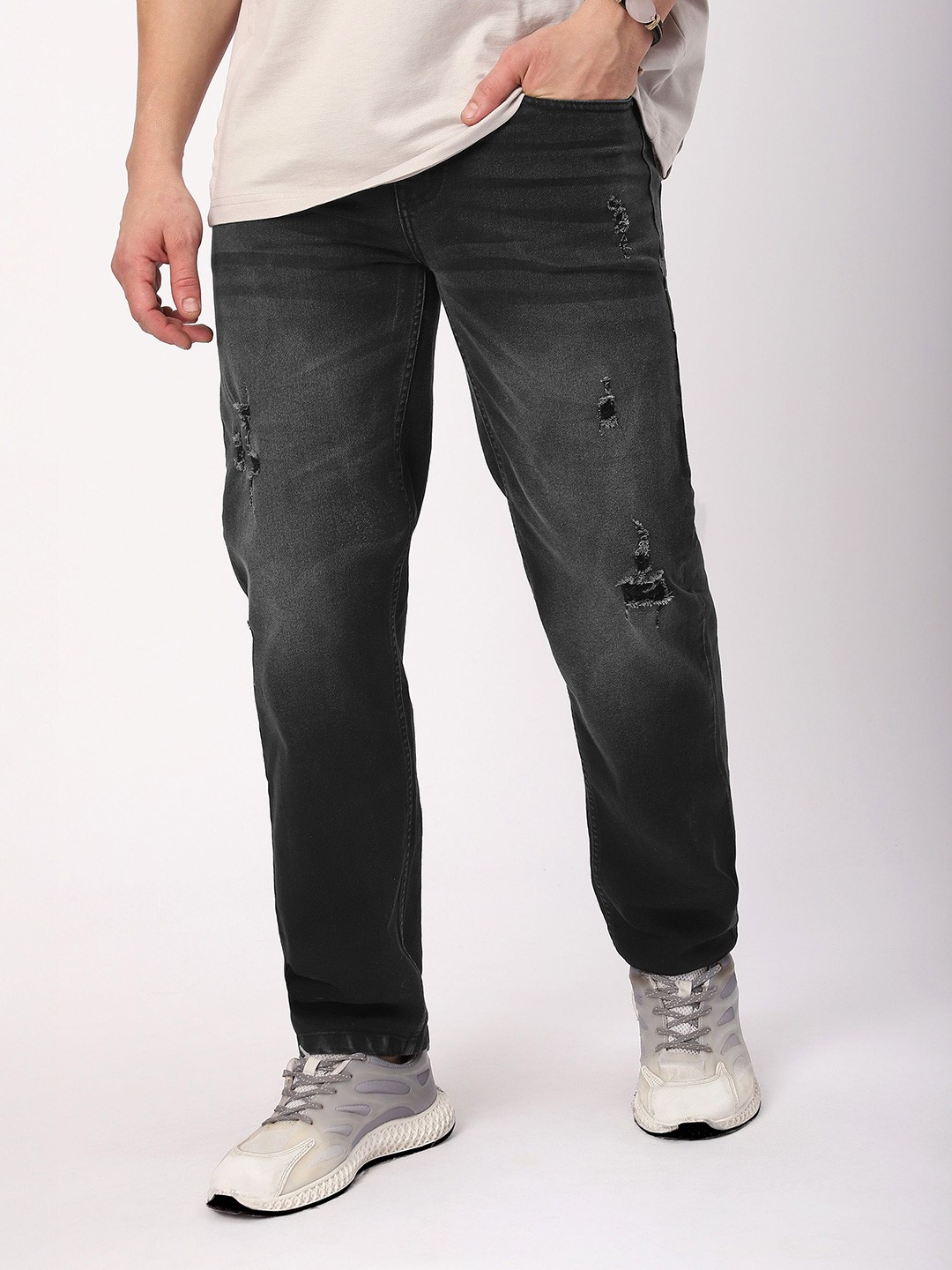 

Beyoung Men Distressed Regular Fit Jeans, Black