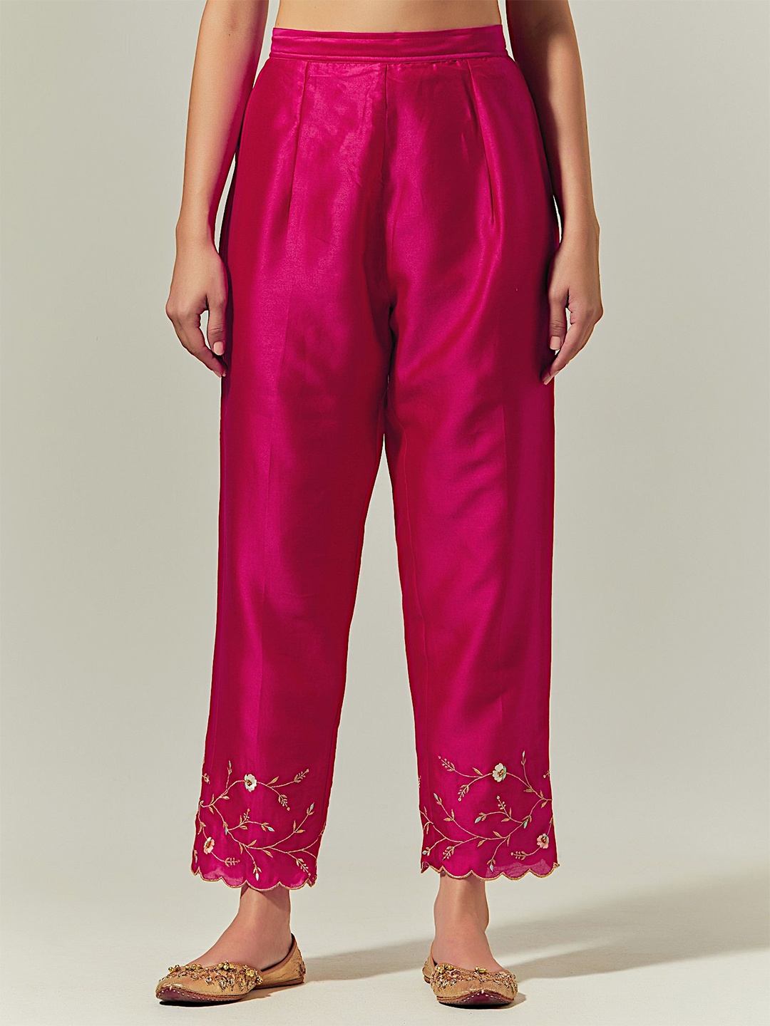 

Anantaa by roohi trehan Women Fuchsia Silk Chanderi palazzo with embroidered hem, Magenta