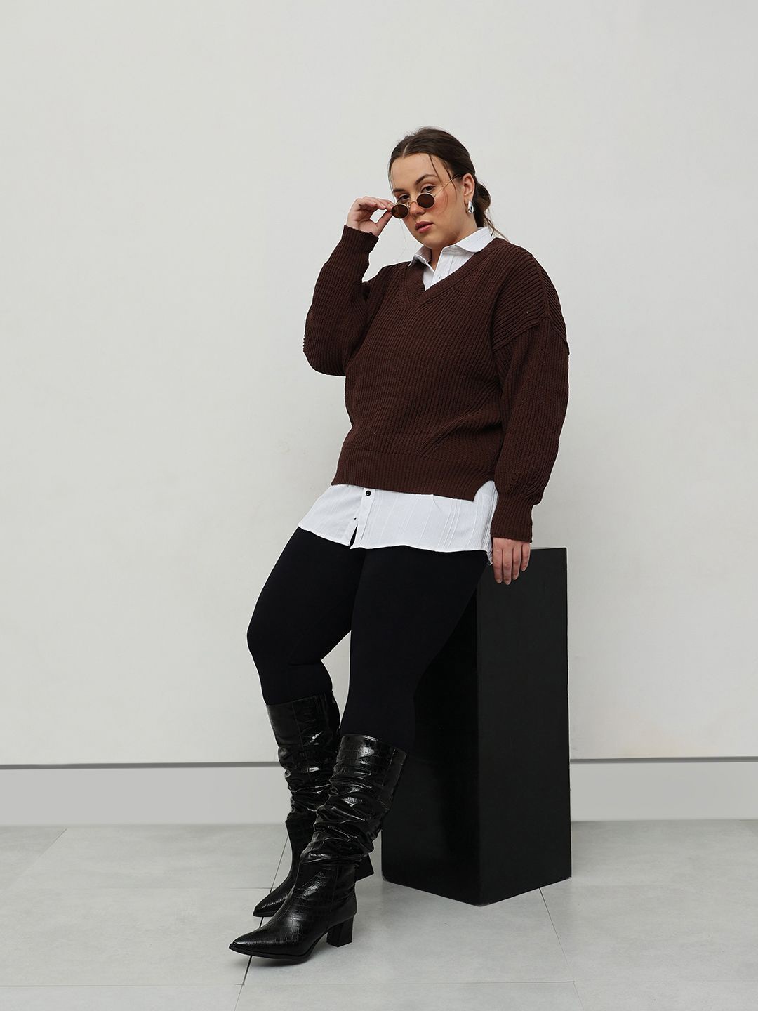 

CURVY STREET Women Cable Knit Pullover, Brown