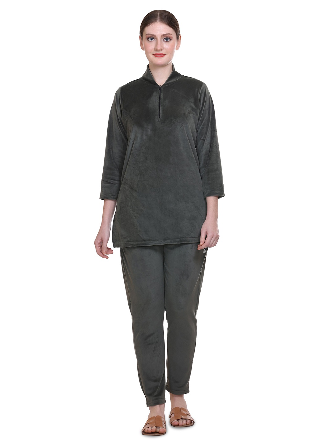 

URBE-URBAN EVOLUTION Mandarin Collar Longline Velvet Top With Pyjama, Olive
