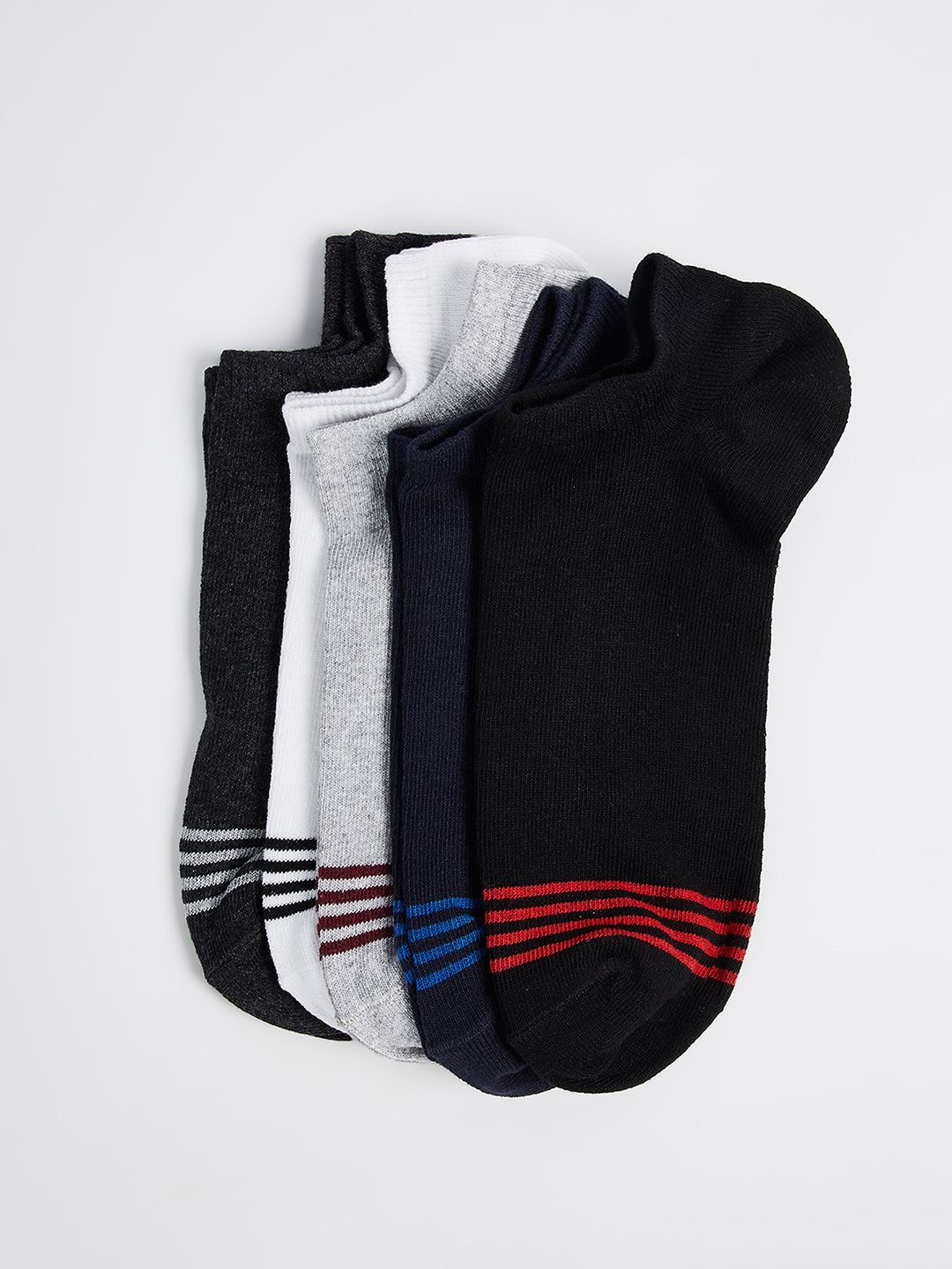 

max Men Pack Of 5 Ankle-Length Socks, Black