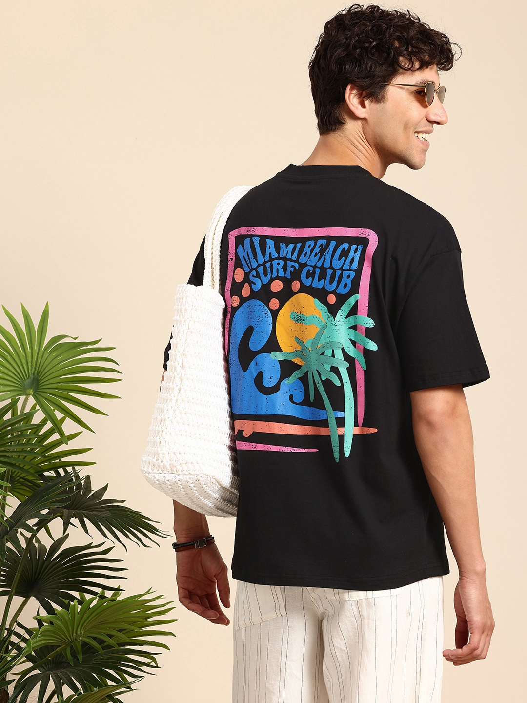 

Mast & Harbour Pure Cotton Graphic Printed Drop-Shoulder Sleeves Oversized T-shirt, Black