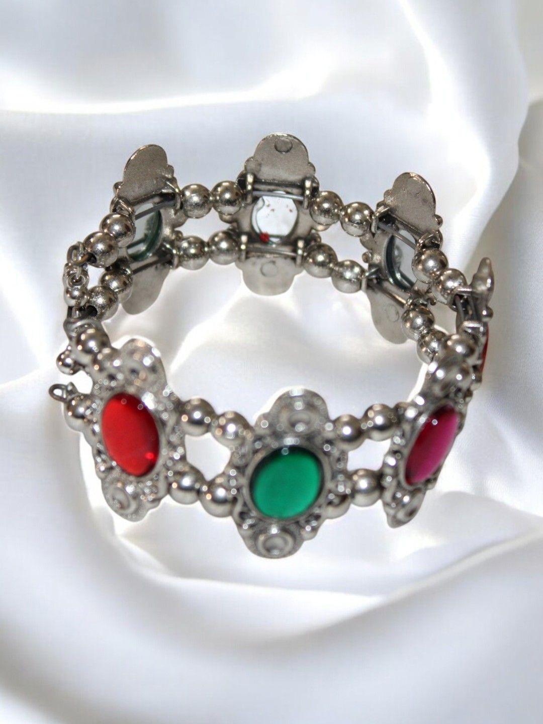 

Jolly Faces Women Wraparound Bracelet, Silver