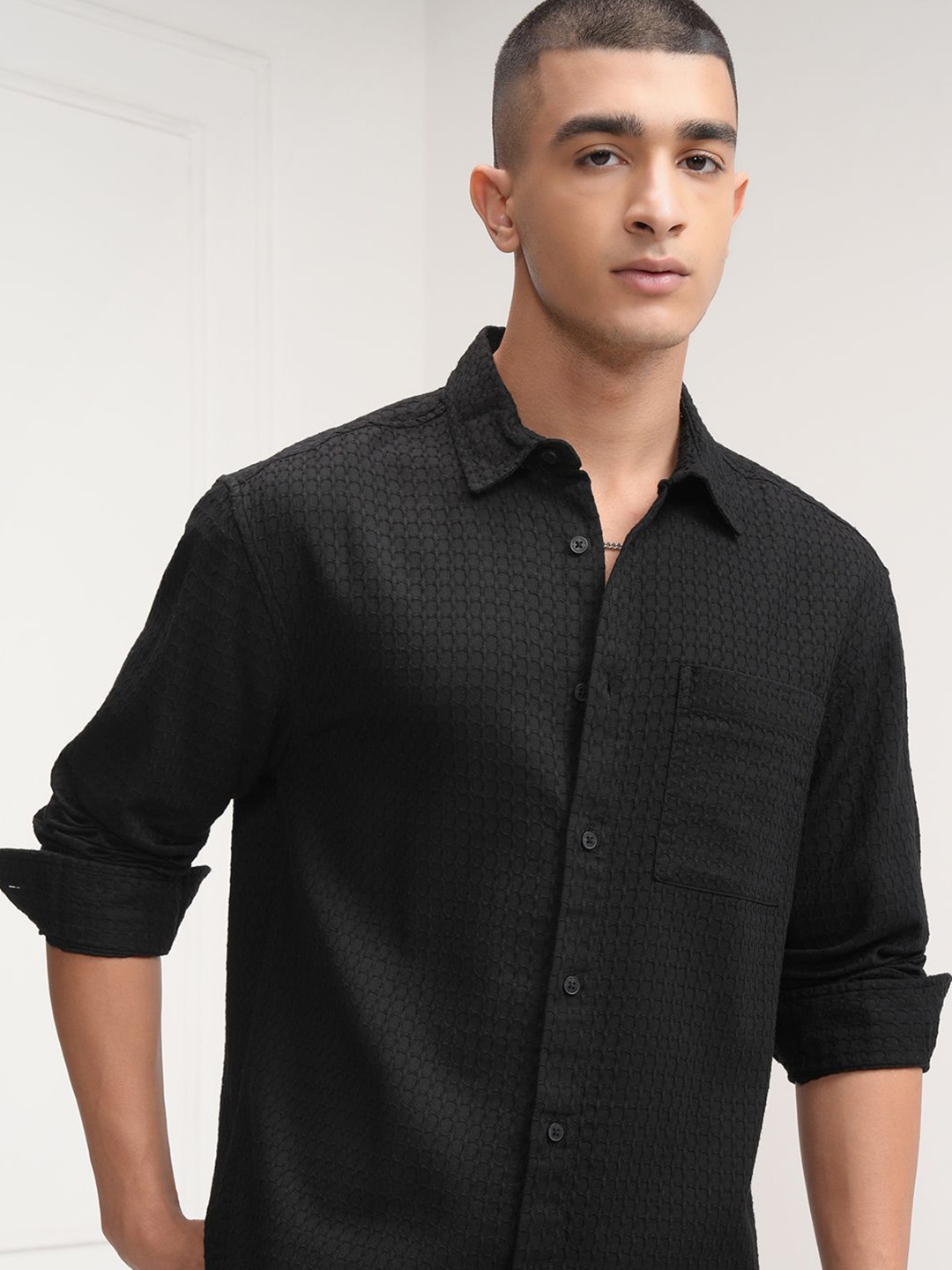 

HIGHLANDER Men Spread Collar Textured Cotton Casual Shirt, Black