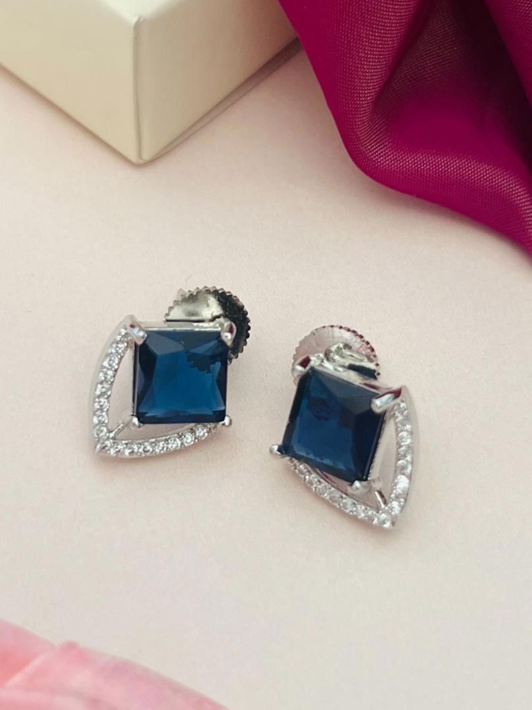 

ABDESIGNS Silver-Plated Classic American Diamond Studded Studs