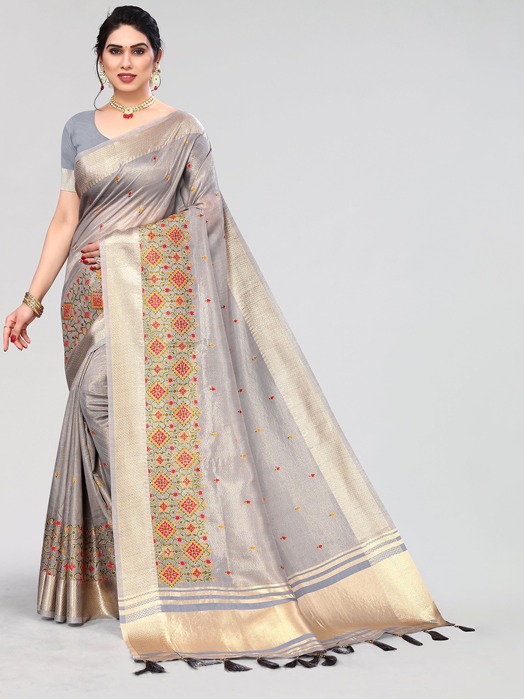 

A.V.M. SILK MILLS Ethnic Motifs Embroidered Pure Cotton Saree, Grey