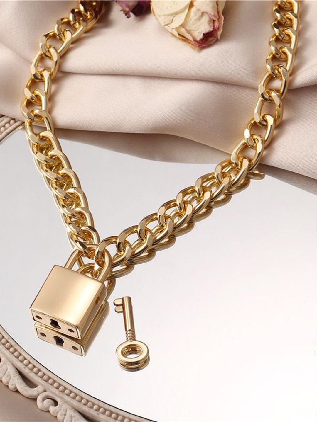 

Shining Diva Fashion Gold-Plated Link Chains