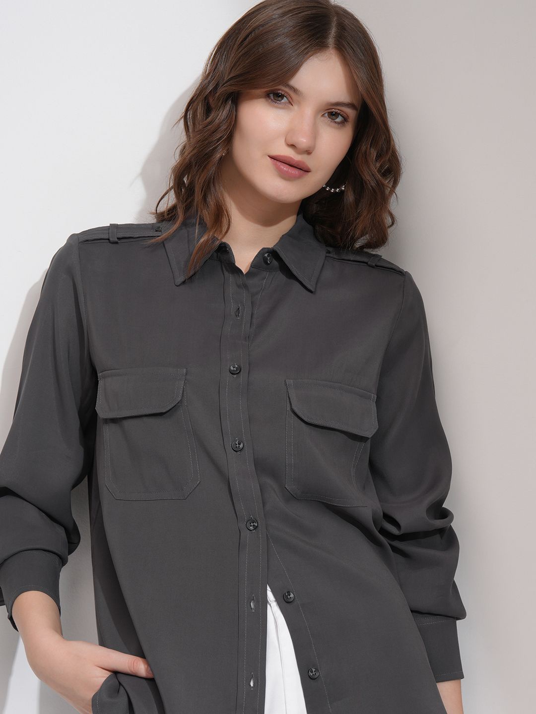 

CHIC BY TOKYO TALKIES Women Solid Relaxed Fit Utility Shirt, Charcoal