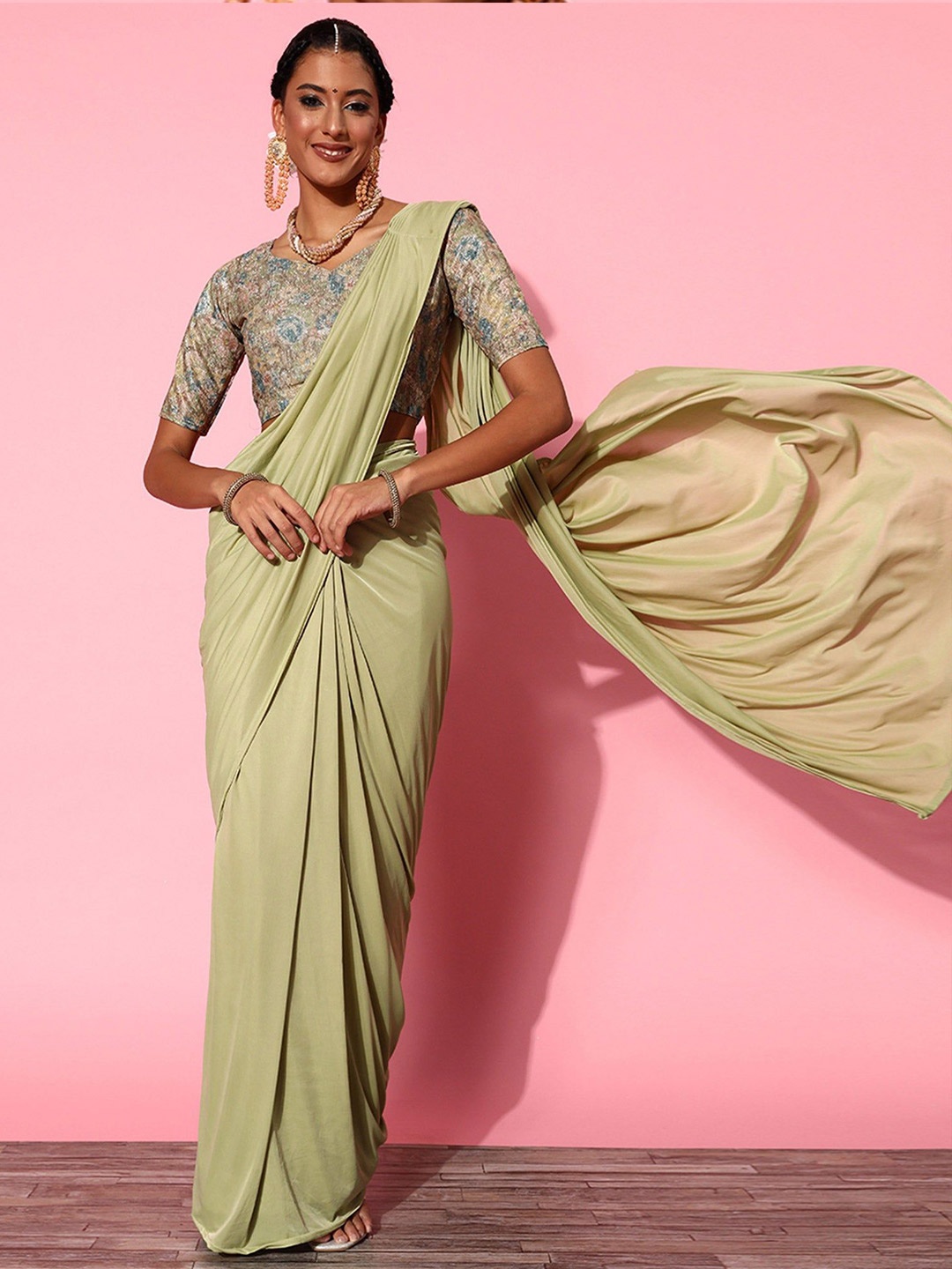 

Peachmode Ready to Wear Saree, Green