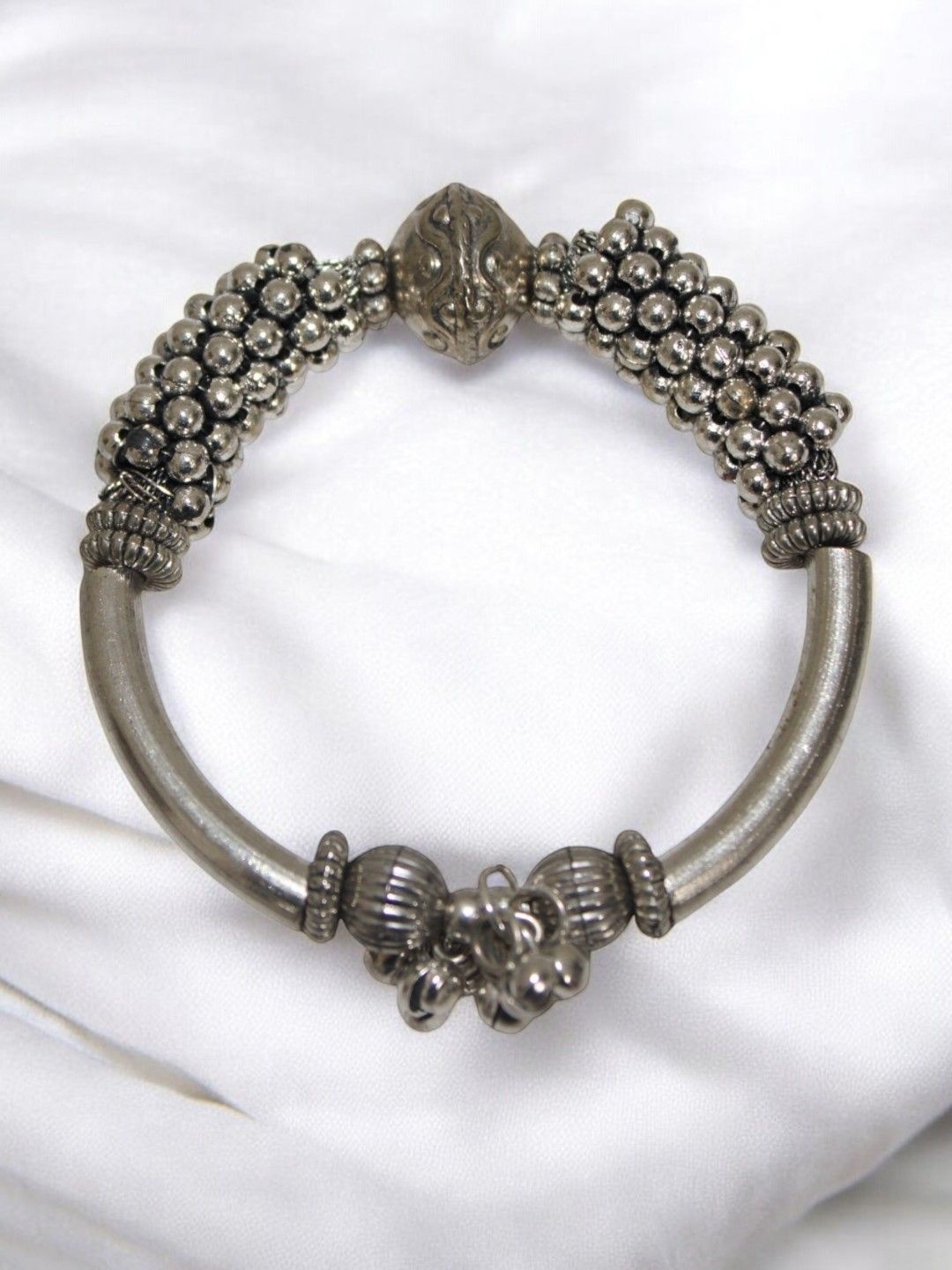 

Jolly Faces Women Wraparound Bracelet, Silver