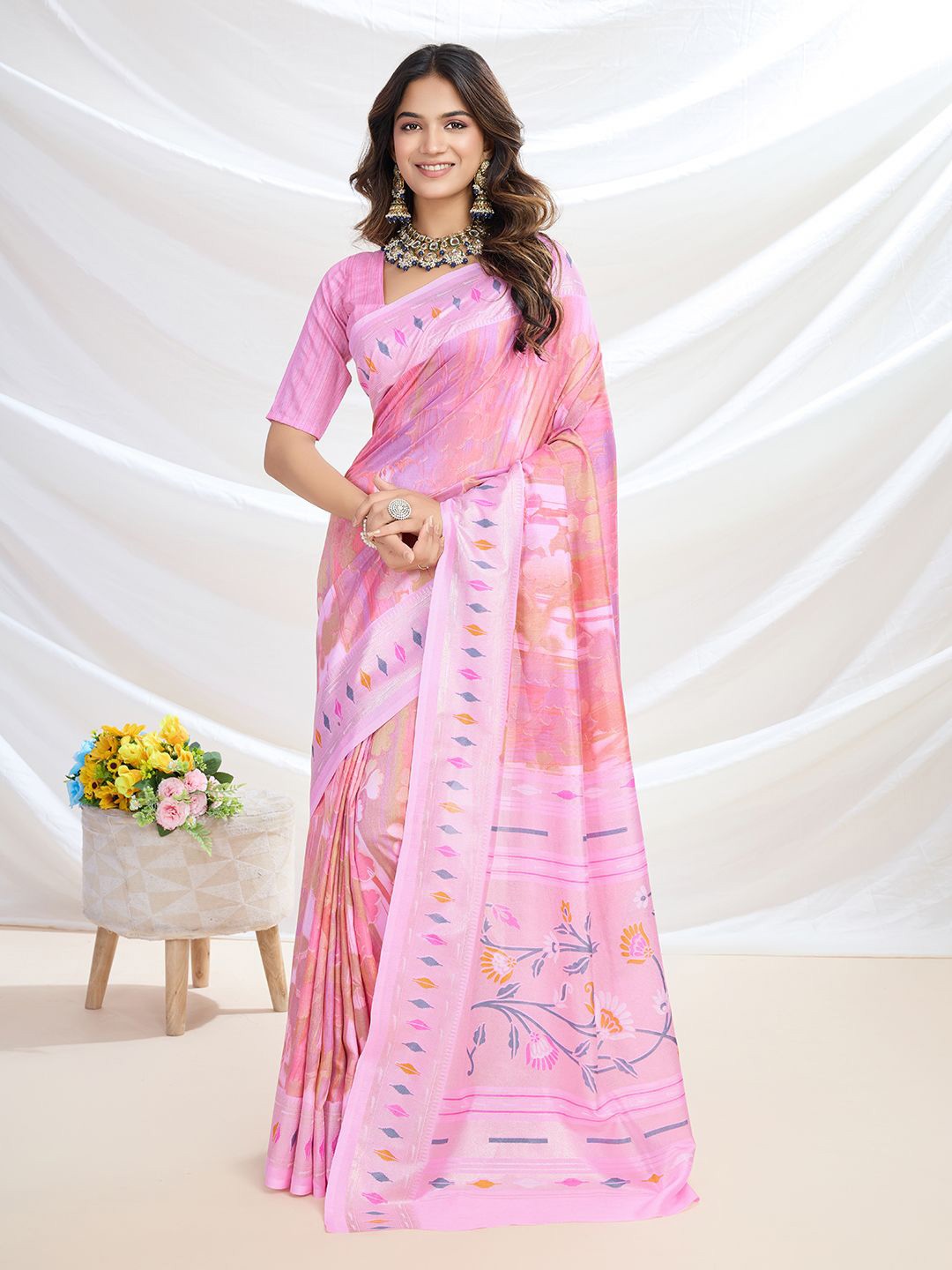 

Mitera Ethnic Motifs Woven Design Zari Paithani Saree, Pink