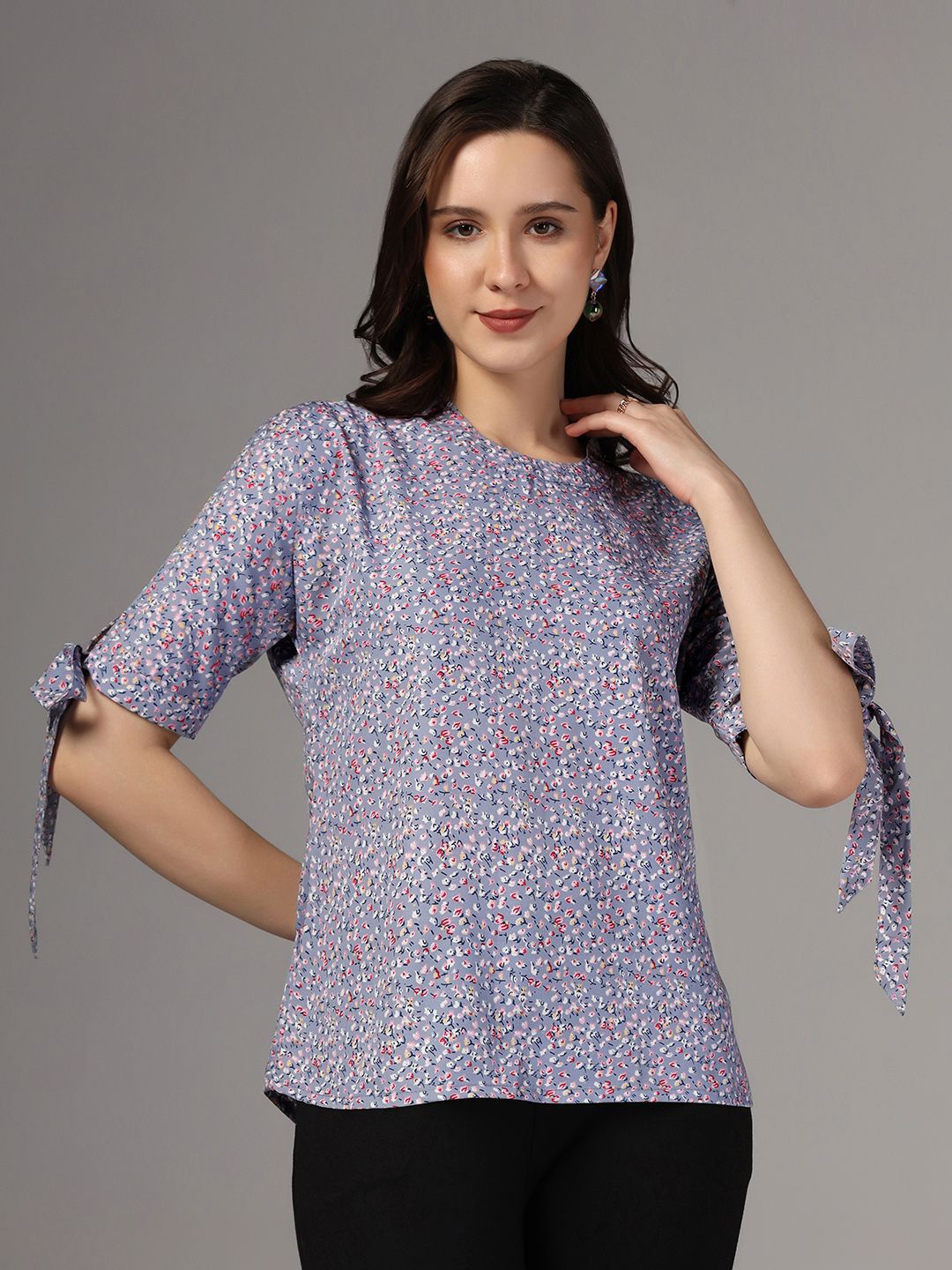 

Moda Rapido Women Floral Print Slit Sleeve Chiffon Top, Grey