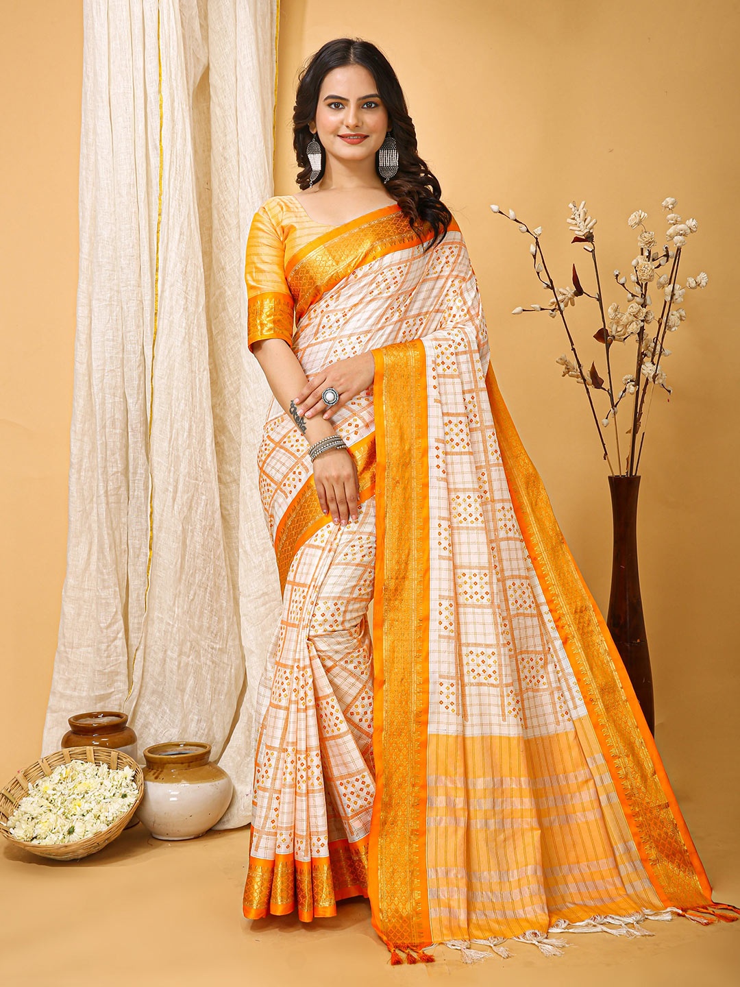 

bansari textiles Checked Zari Saree, Yellow