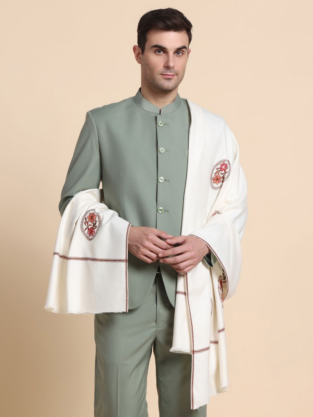 

WEAVERS VILLA Men Floral Embroidered Shawl, Cream