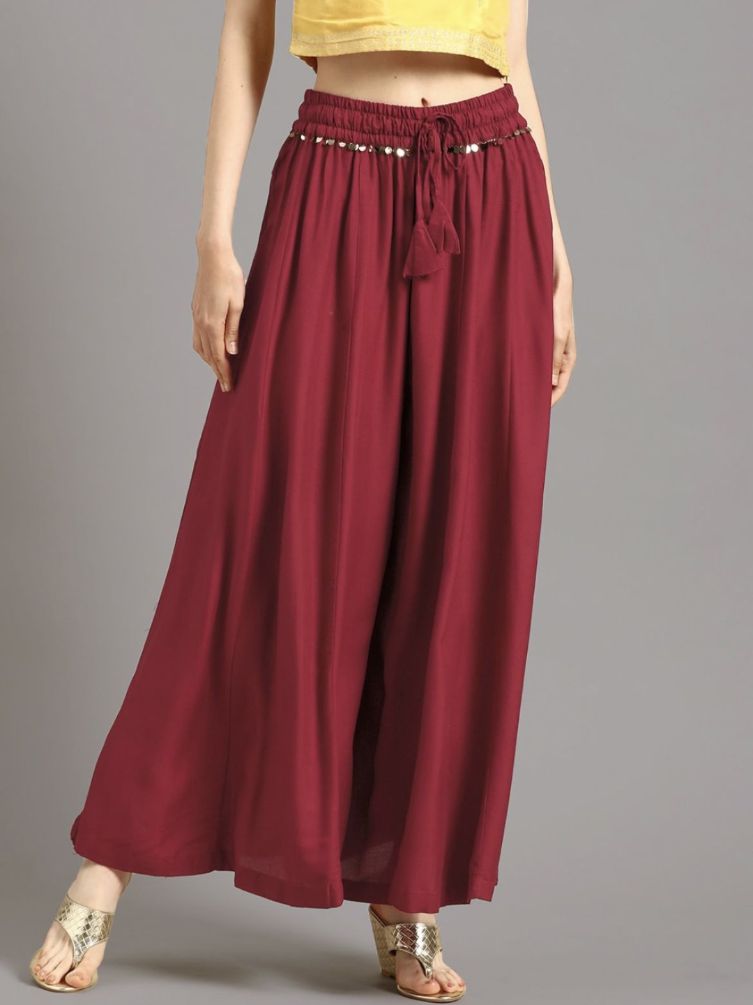 

Moda Rapido Women Pleated Trousers, Maroon