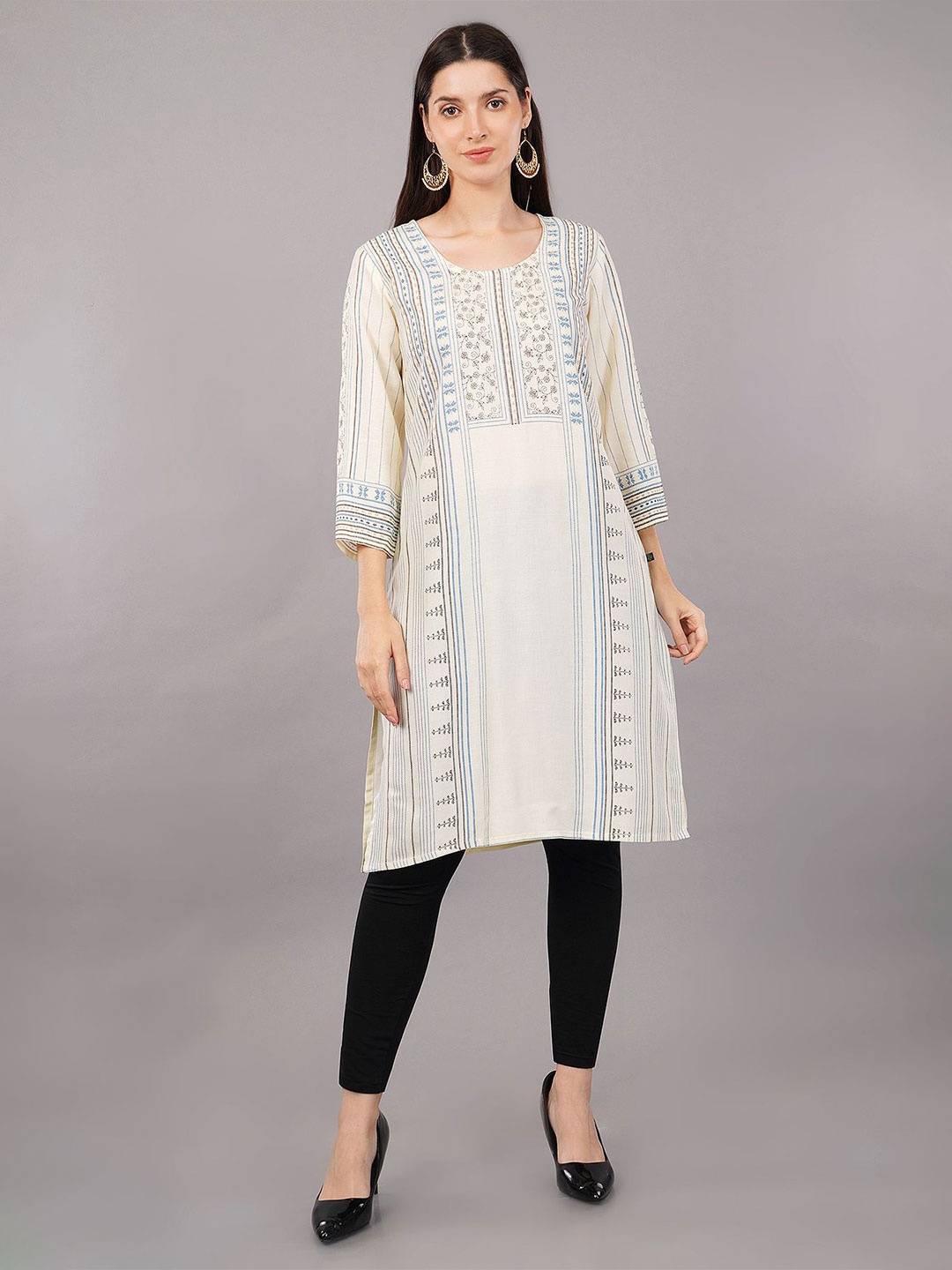 

Avaasa Buy Shruthi Floral Printed Round Neck Ethnic Kurta, White