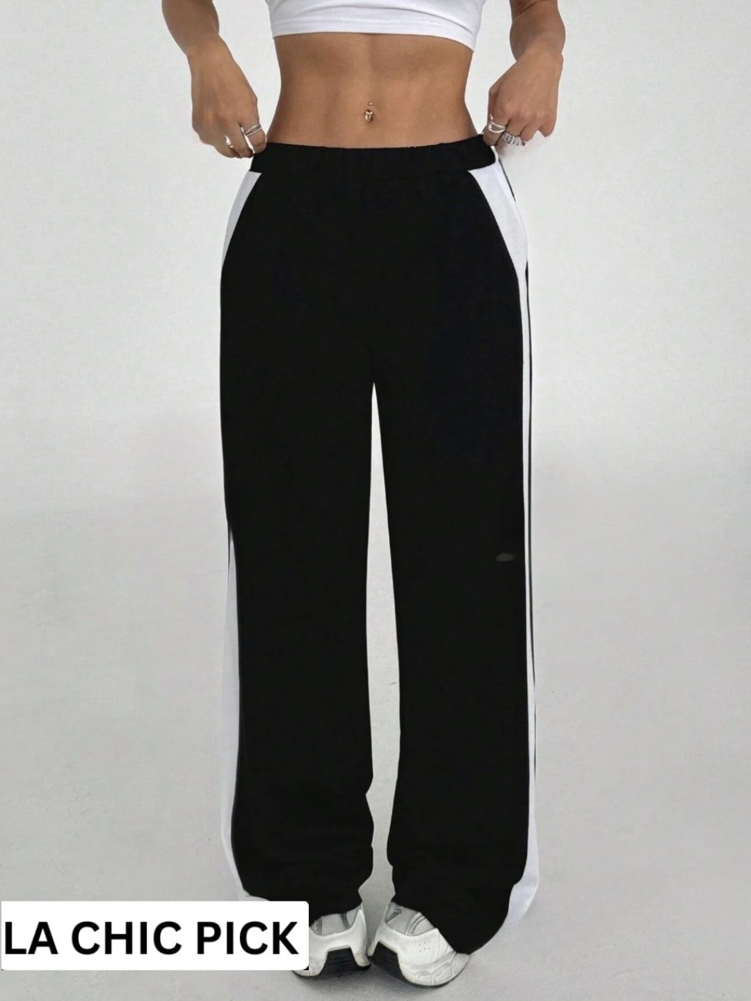 

LA CHIC PICK Women Straight Fit Mid Rise Track Pant, Black