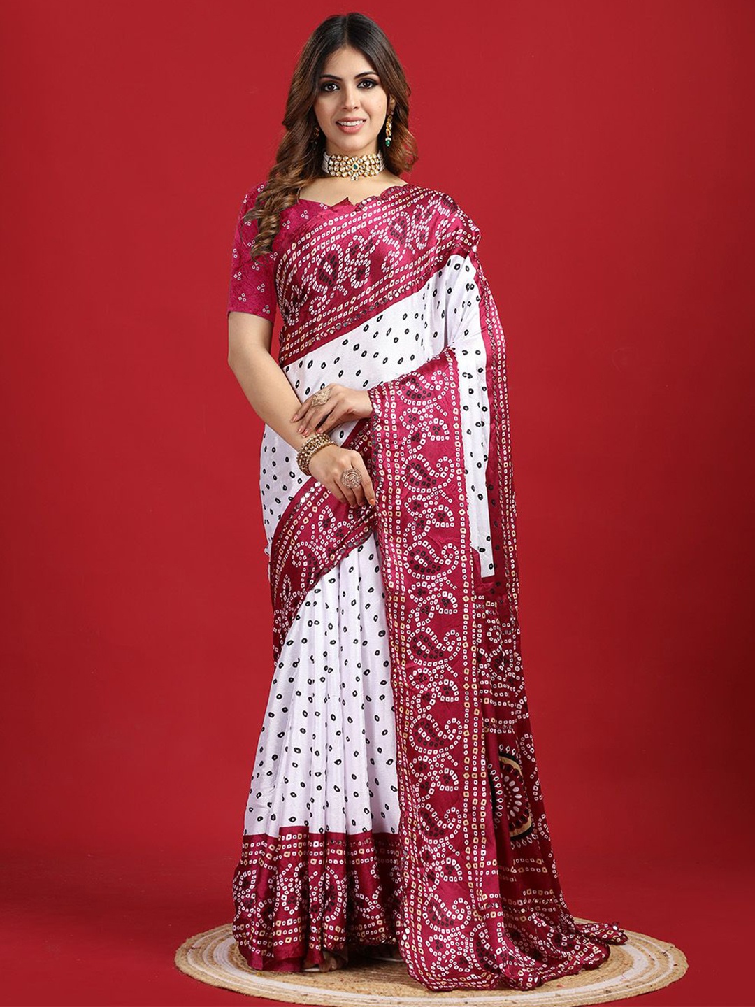 

A.V.M. SILK MILLS Bandhani Printed Mirror Work Saree, White