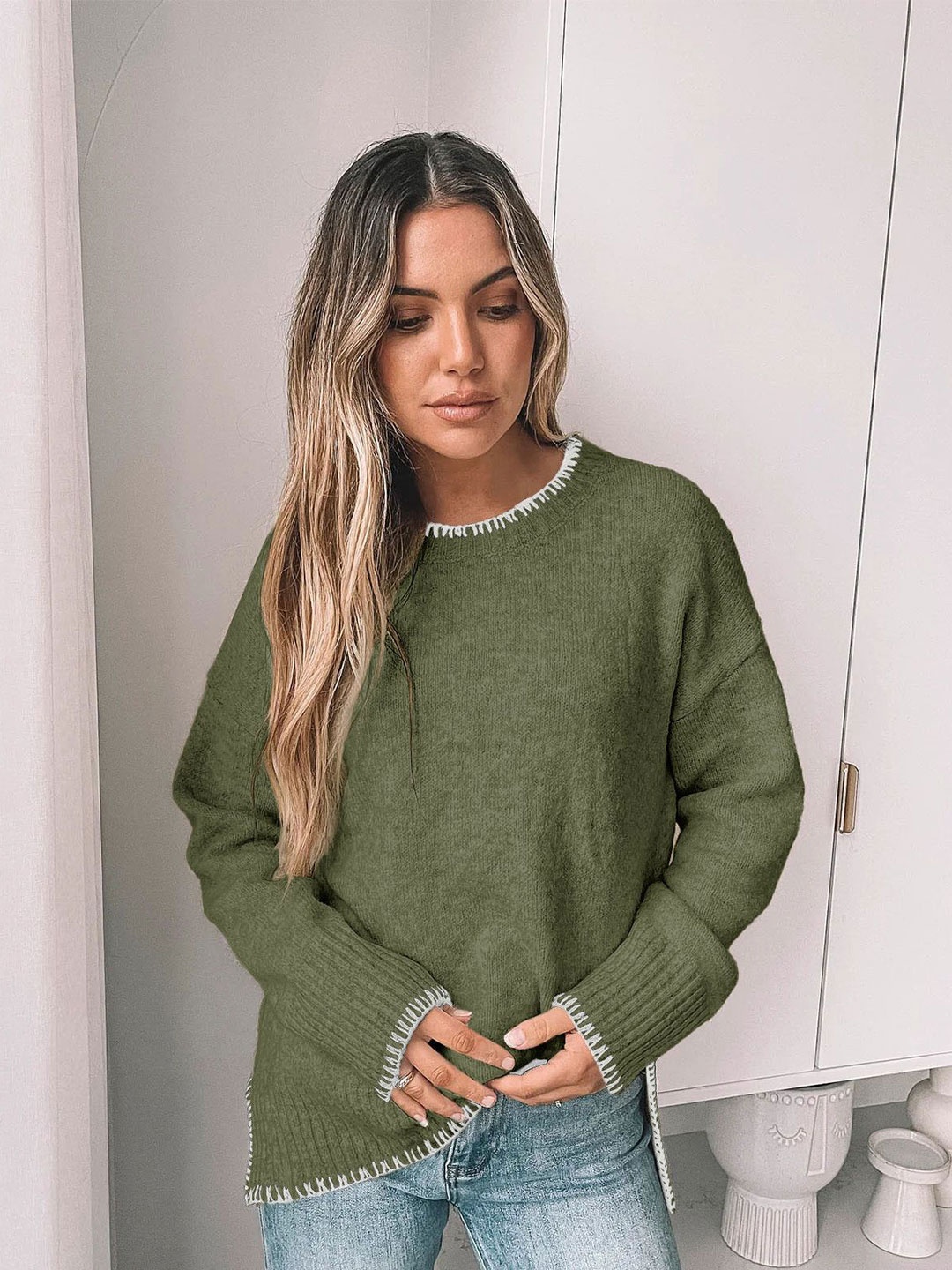 

DressBerry Women Round Neck Extended Sleeves Top, Green