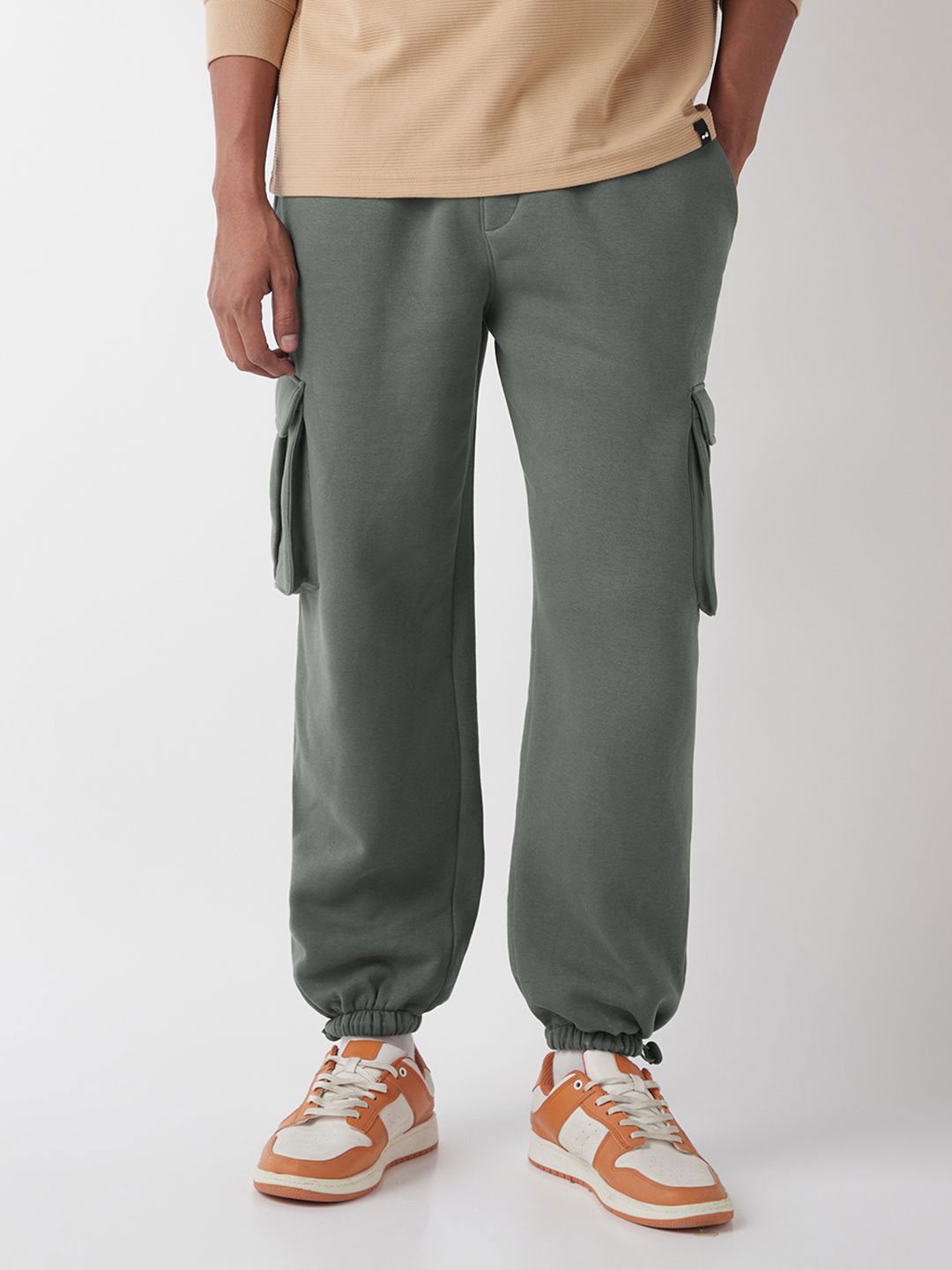 

Bewakoof Heavy Duty 1.0 Mens Charcoal Grey Oversized Cargo Joggers