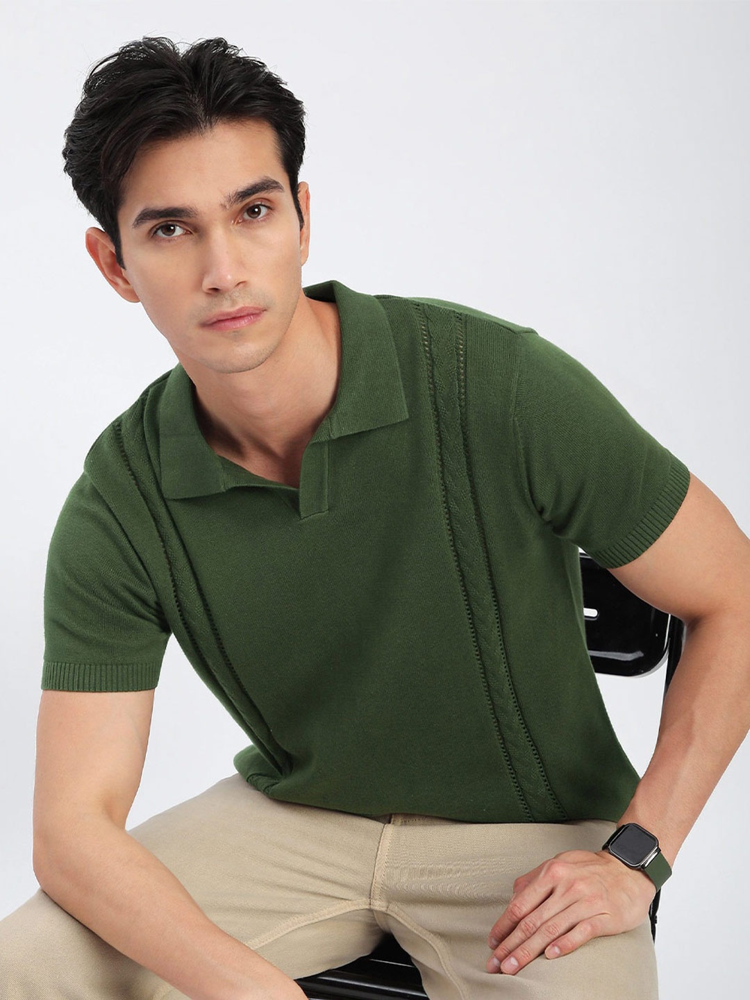 

Beyoung Men Solid Polo Collar Cotton T-shirt, Olive