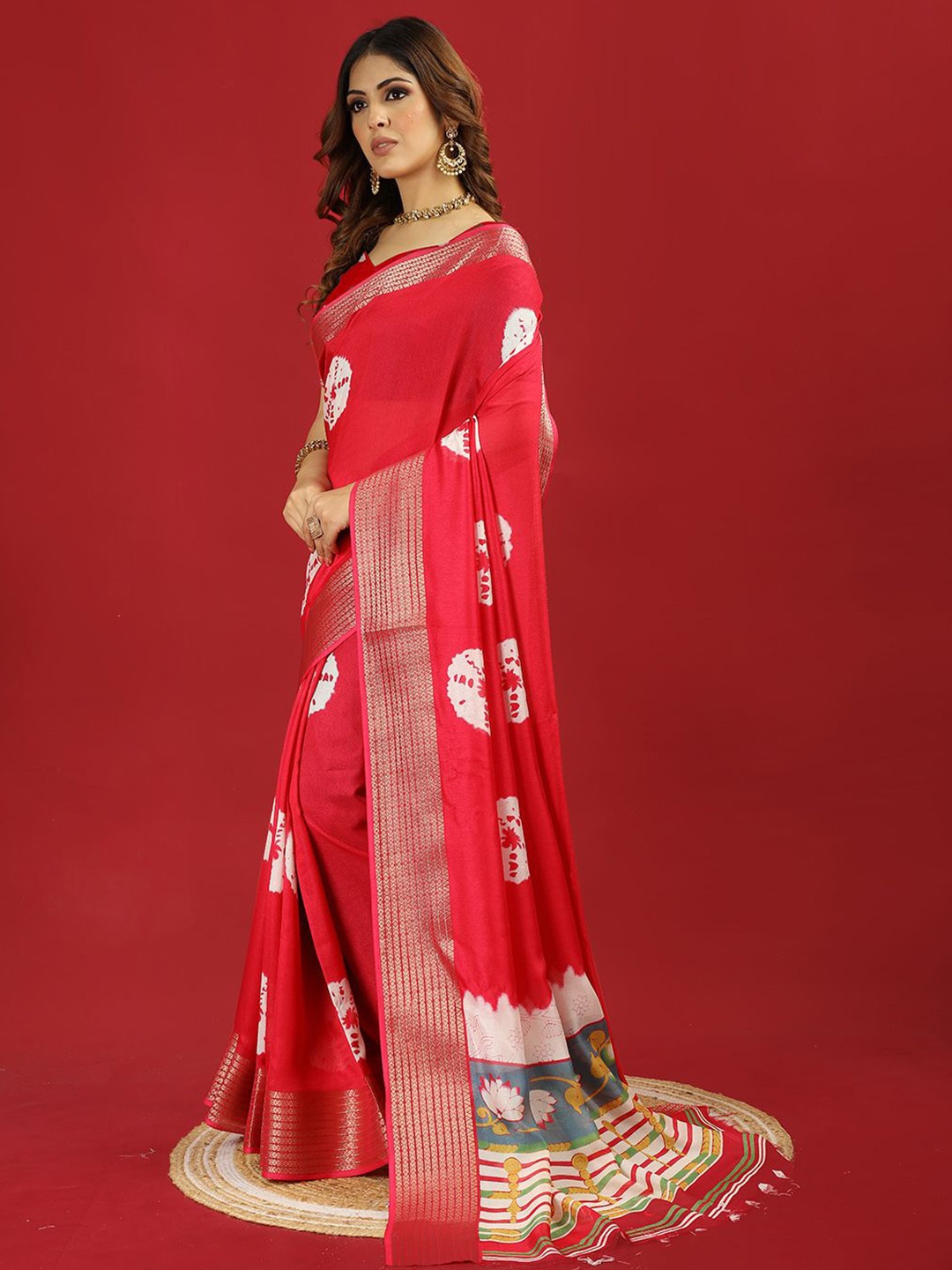 

A.V.M. SILK MILLS Woven Design Printed Saree, Red