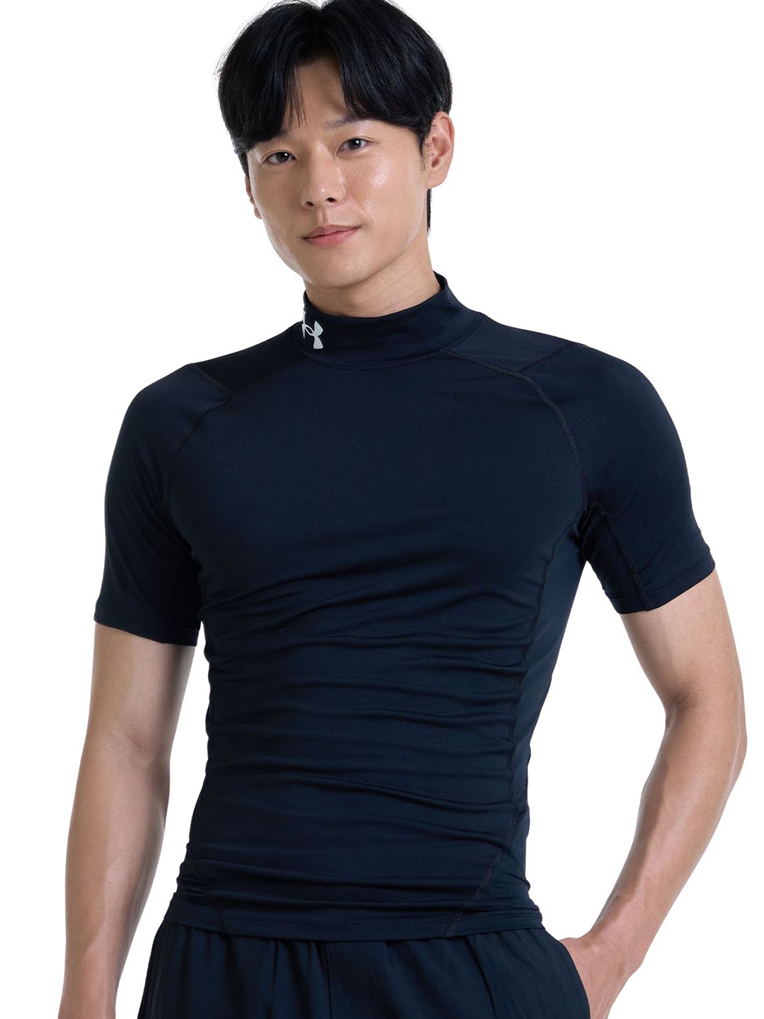 

UNDER ARMOUR Men HeatGear Compression Mock Short Sleeve Tshirt, Black