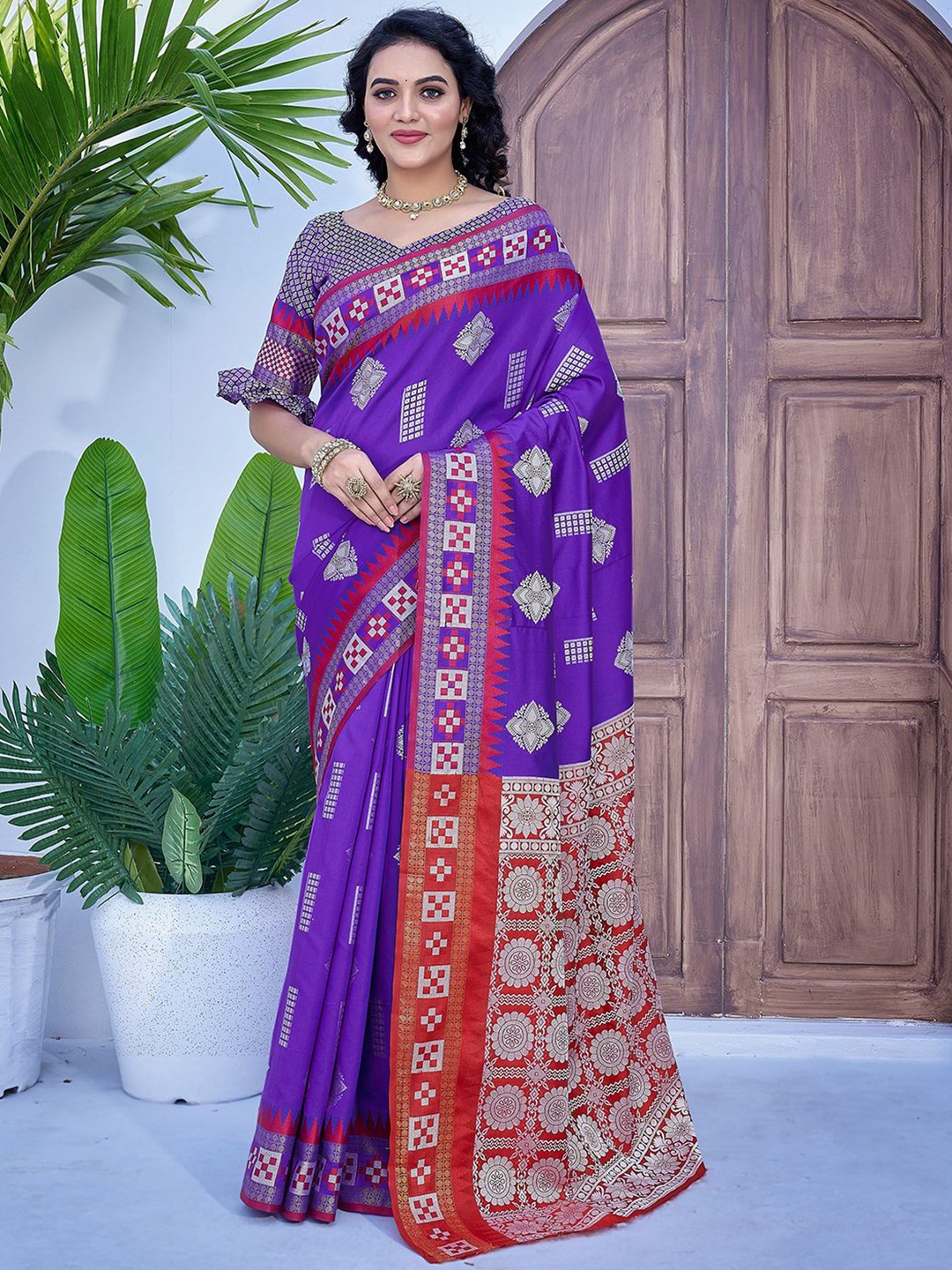 

Mitera Woven Design Zari Banarasi Saree, Violet