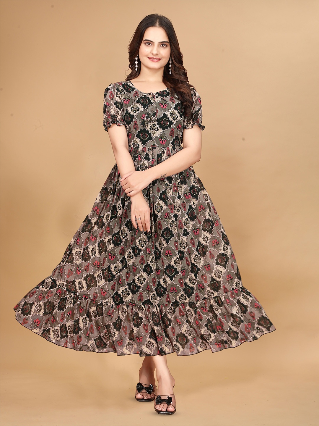 

Eightone Women Ethnic Motifs Printed Georgette Fit & Flare Midi Dress, Black