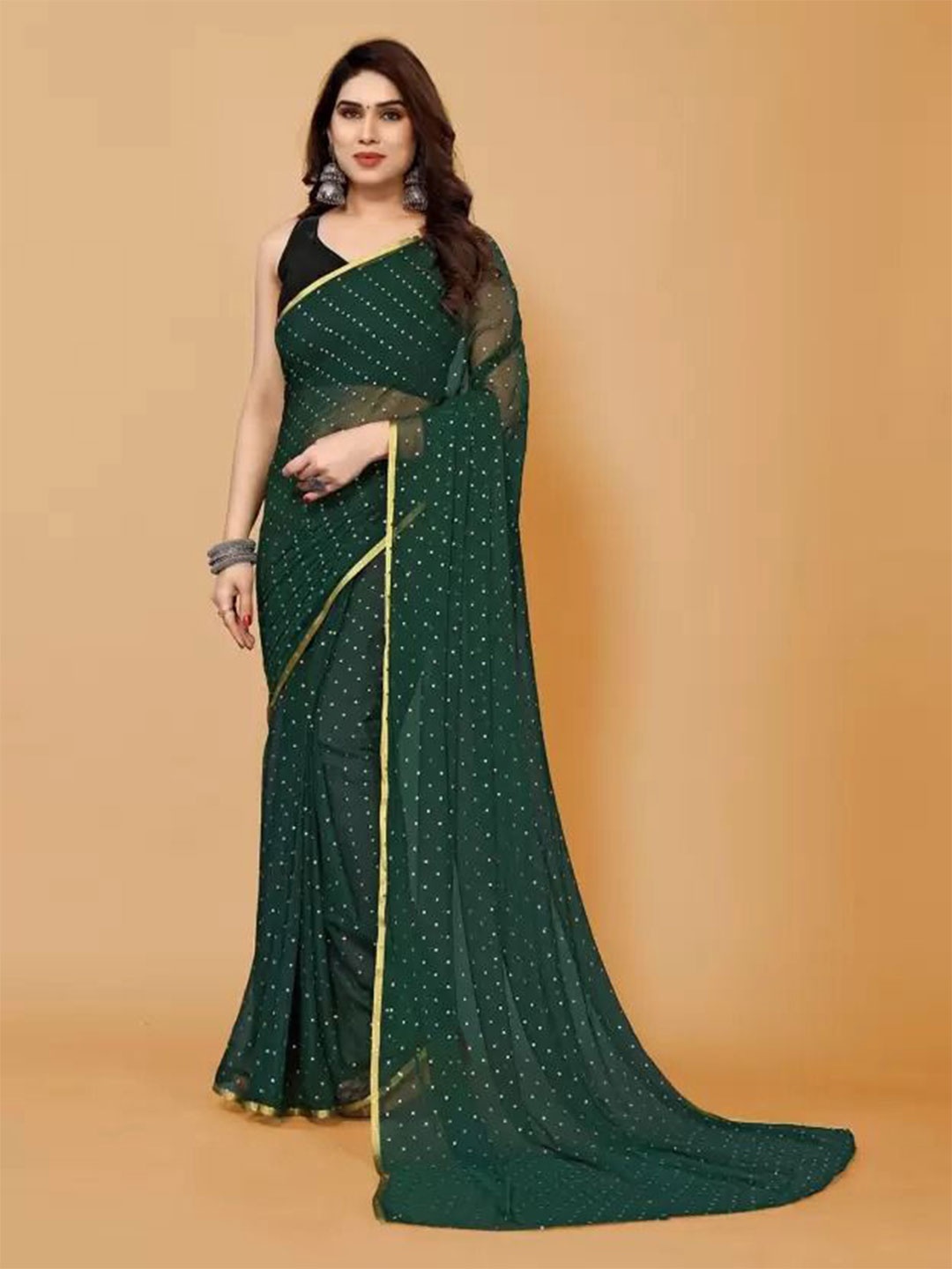 

SAADHVI Embellished Beads and Stones Pure Georgette Saree, Green