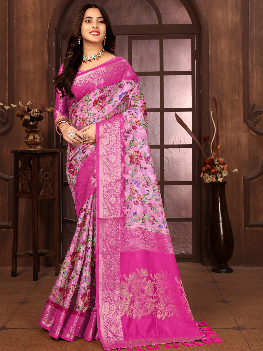 

A.V.M. SILK MILLS Ethnic Motifs Printed Zari Saree, Pink