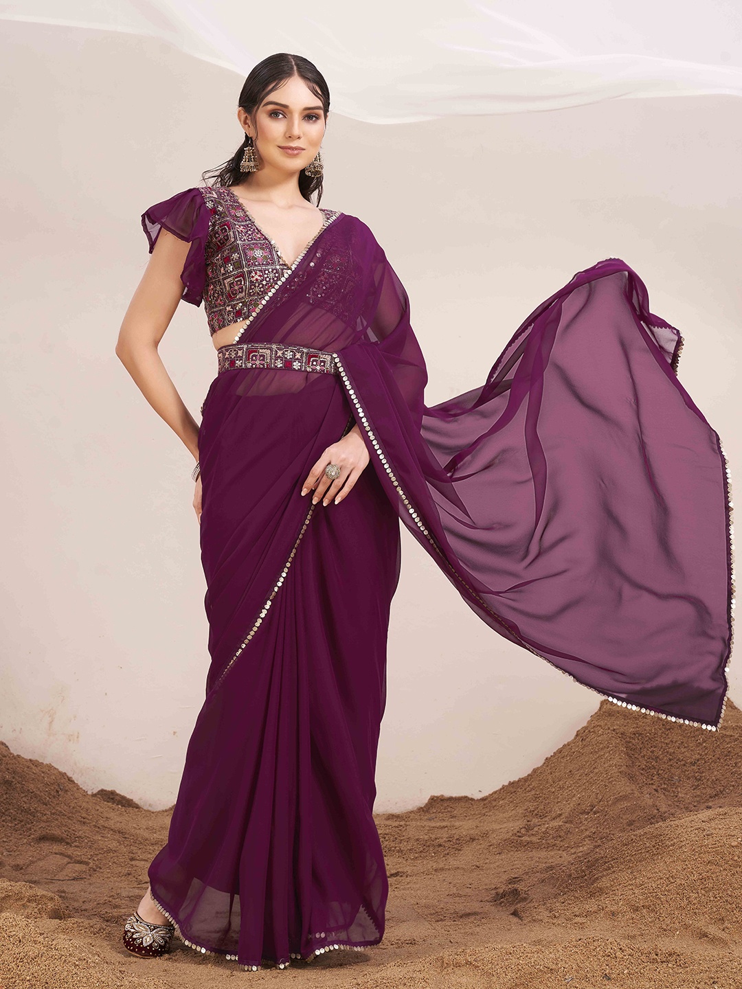 

Tikhi Imli Sequinned Poly Georgette Belted Saree, Magenta