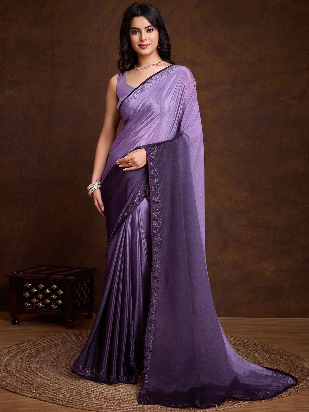 

Peachmode Ombre Beads and Stones Pure Chiffon Saree, Purple