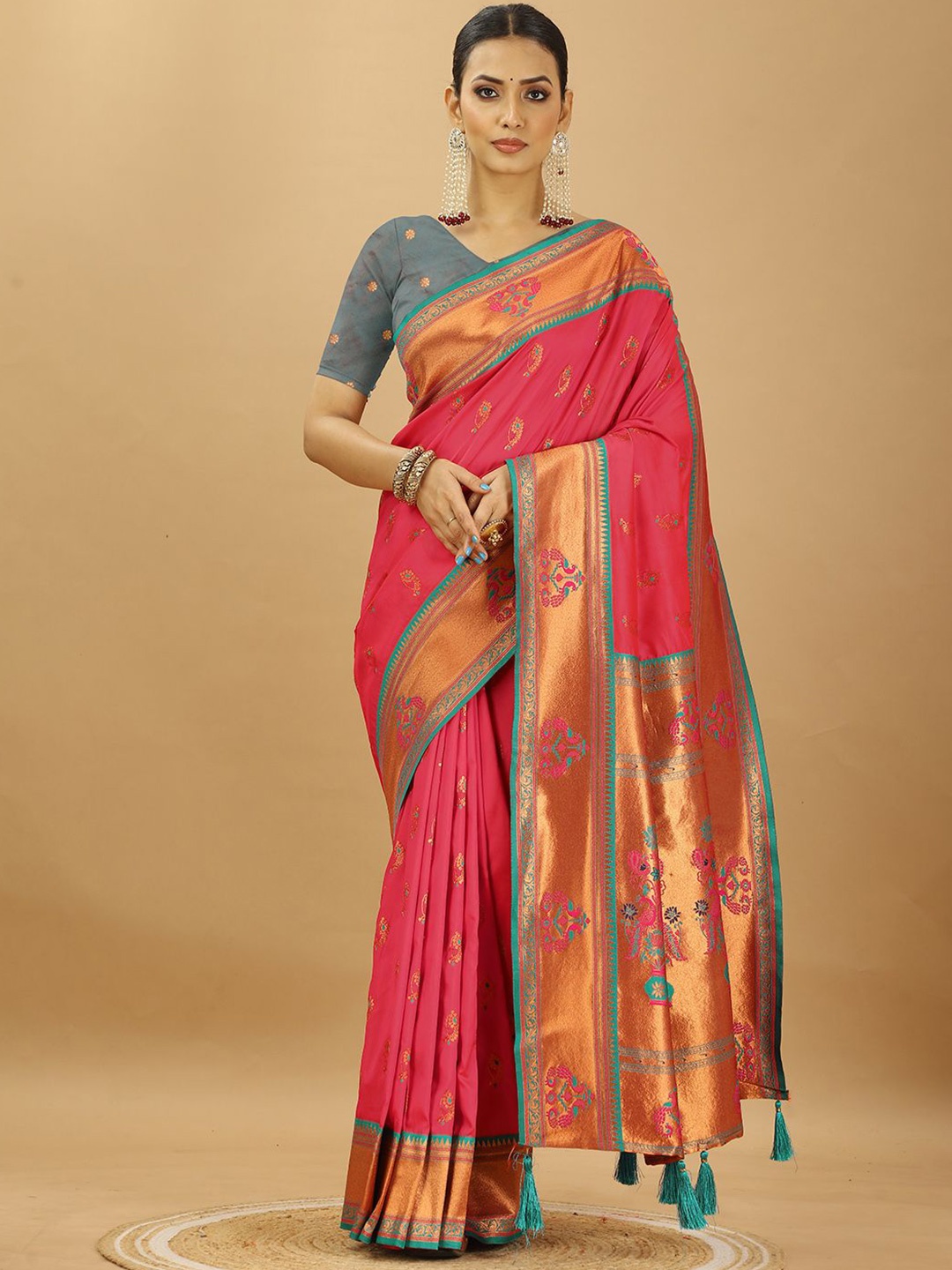 

SWAMI STUDIO Ethnic Motifs Woven Design Zari Pure Silk Paithani Saree, Pink