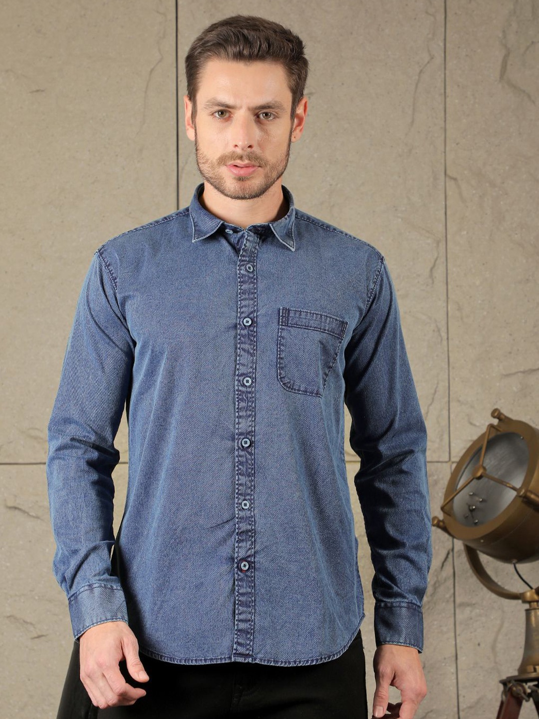 

COBB Men Slim Fit Spread Collar Solid Denim Casual Shirt, Blue