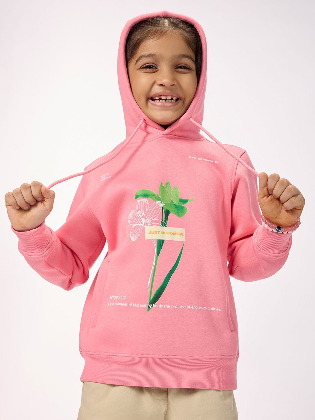 

Bombay High Girls Hooded Sweatshirt, Pink