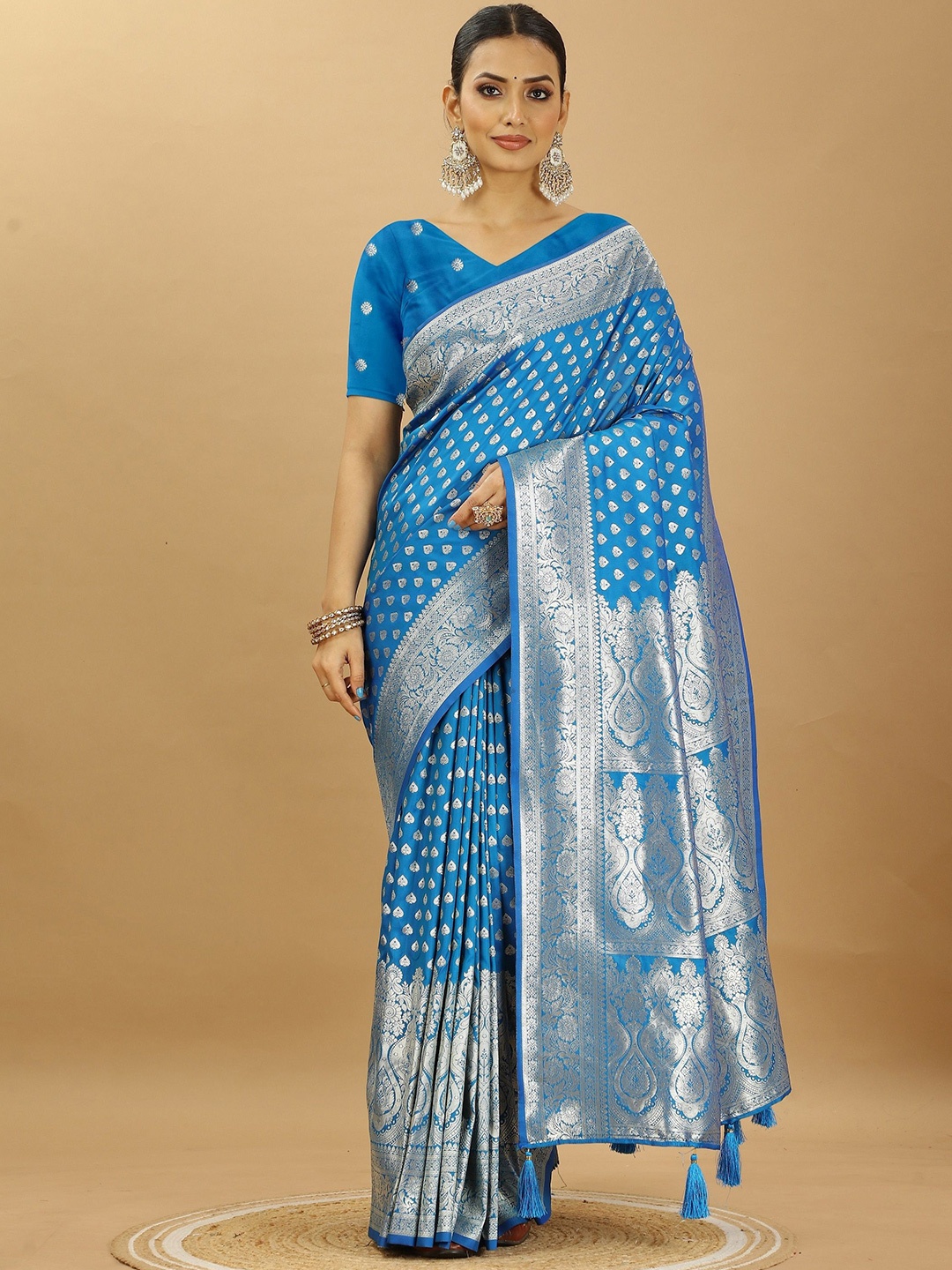 

SWAMI STUDIO Woven Design Zari Pure Silk Banarasi Saree, Blue
