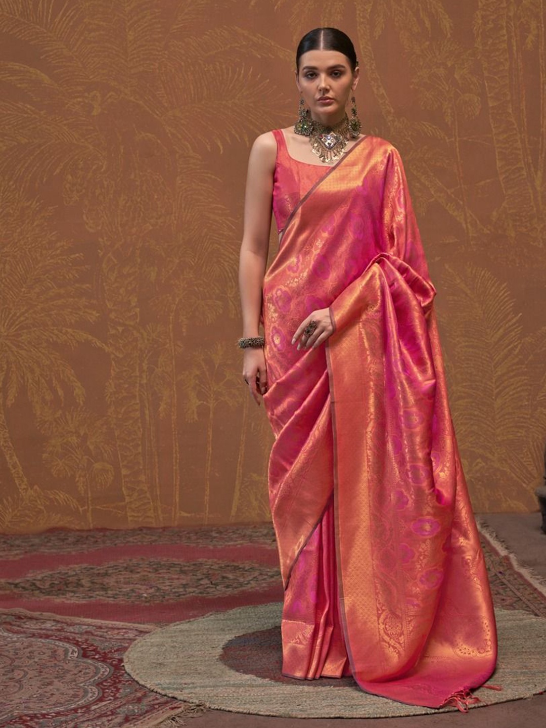 

Anouk Woven Design Zari Banarasi Saree, Pink