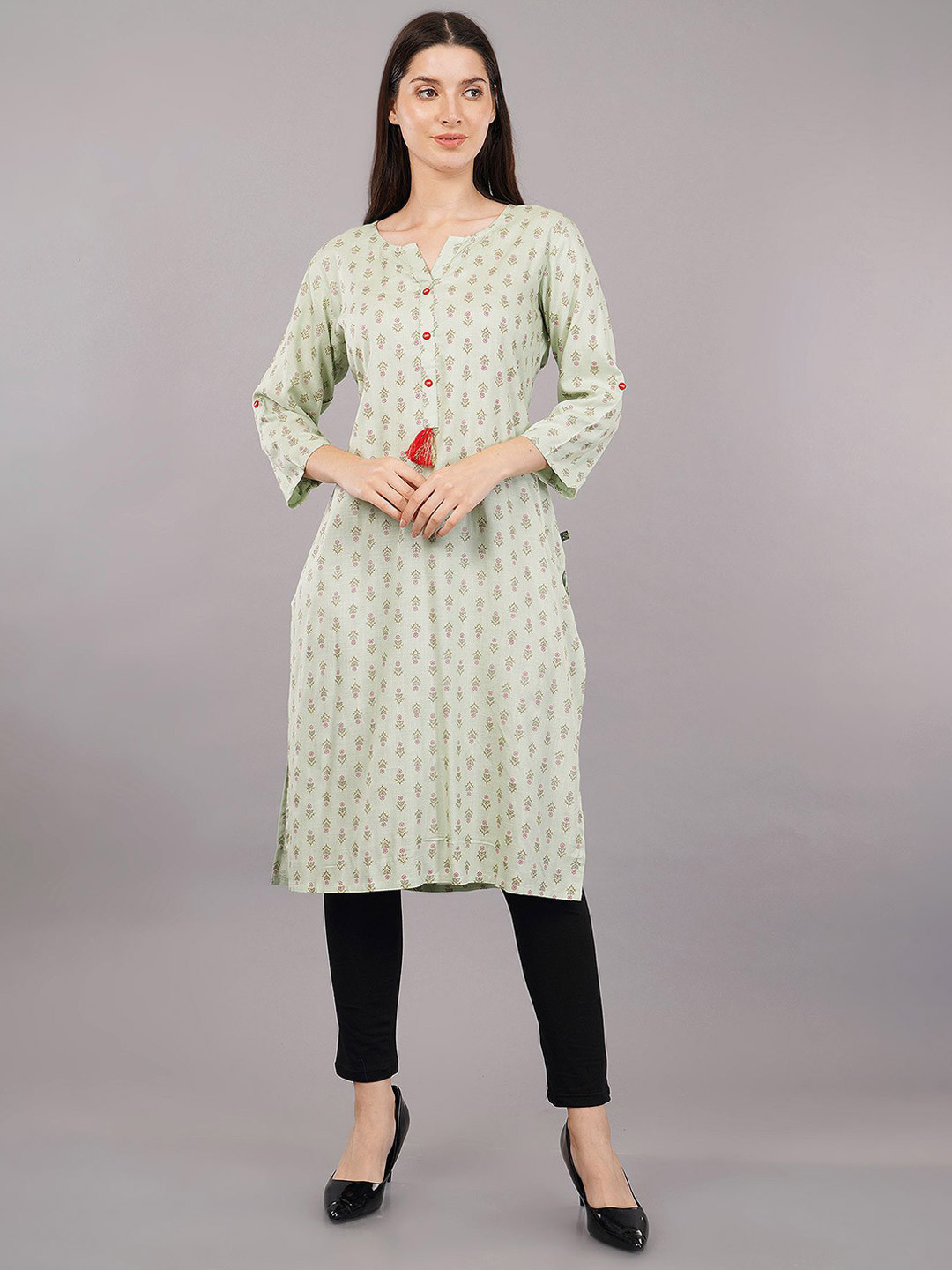 

Avaasa Buy Shruthi Women Floral Printed Straight Kurta, Green
