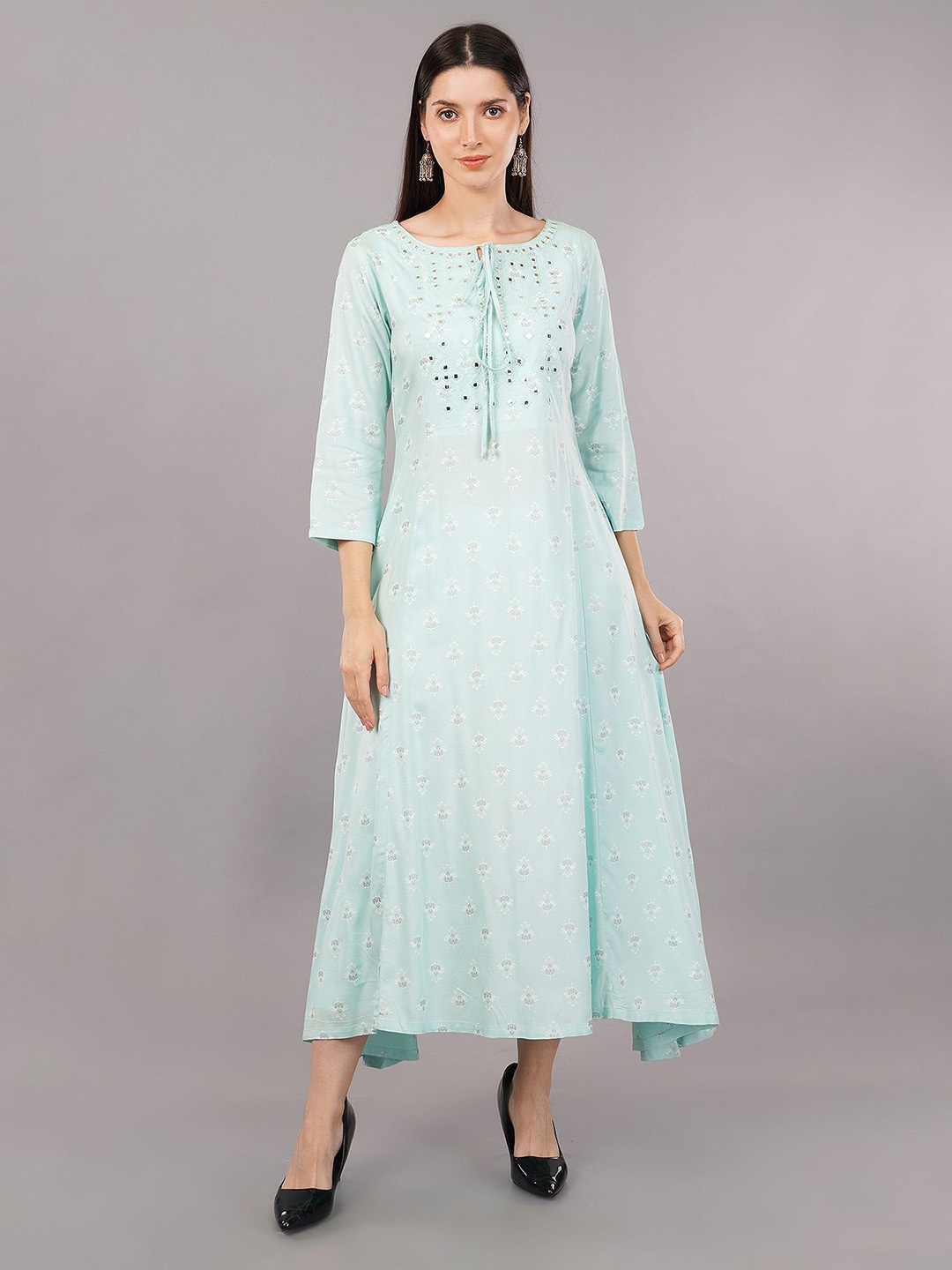 

Avaasa Buy Shruthi Printed Fit & Flare Midi Dress, Sea green
