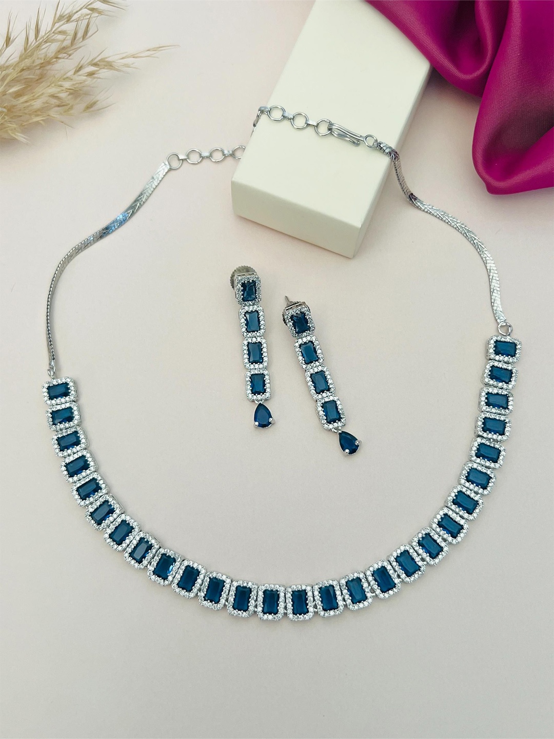 

ABDESIGNS Enchanting Silver Plated American Diamond Necklace