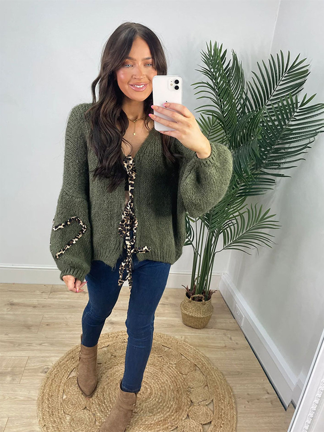 

LULU & SKY Women Ribbed Cardigan, Olive