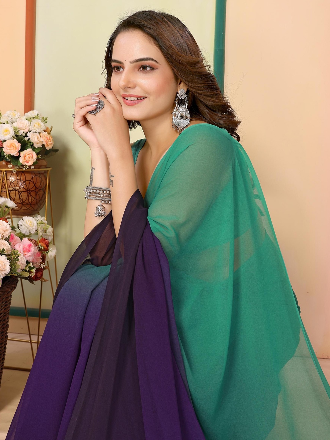 

HERE&NOW Women Ombre Ready to Wear Saree, Green