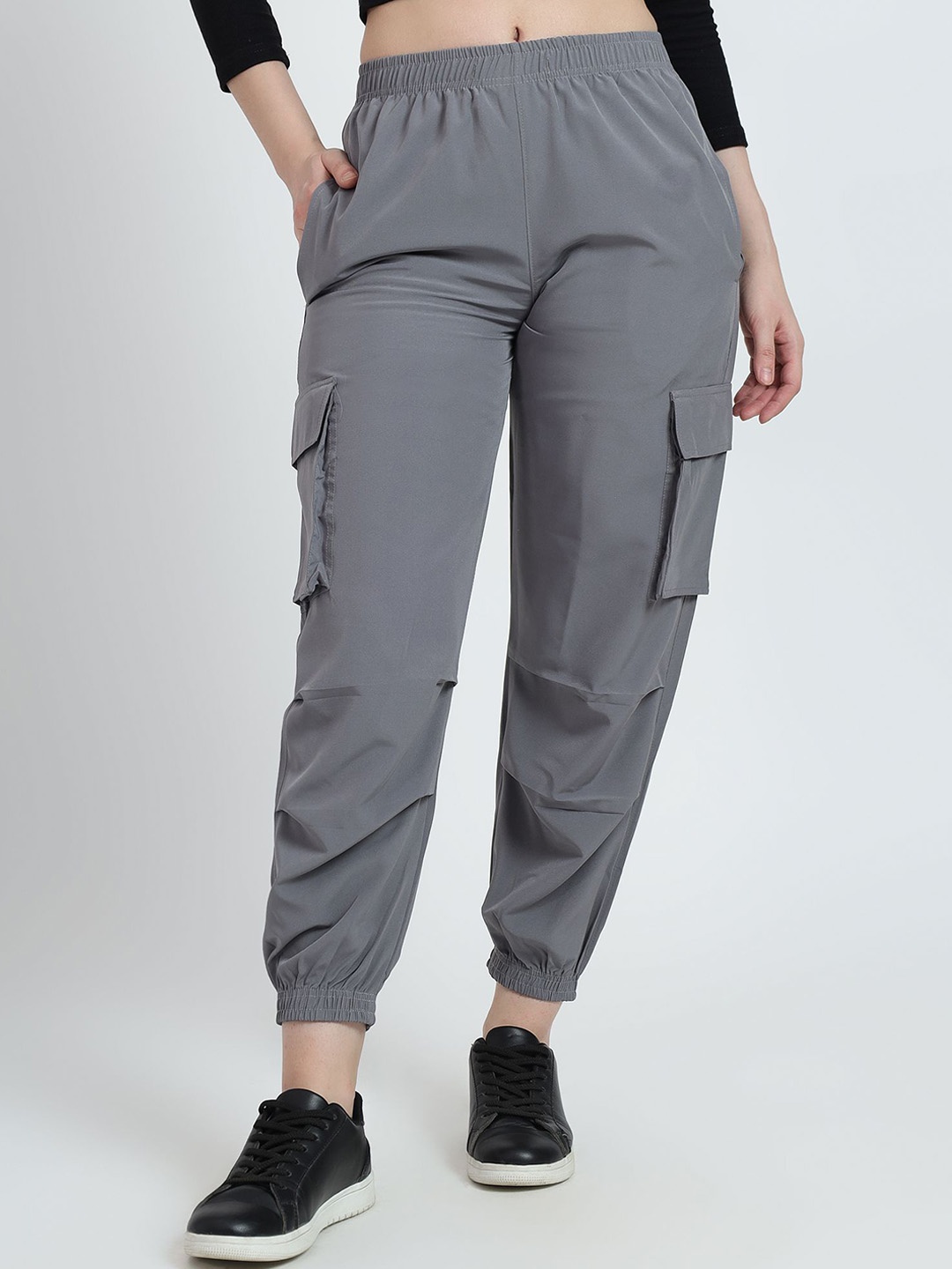 

TABADTOD Women Striped Relaxed Loose Fit Trousers, Black