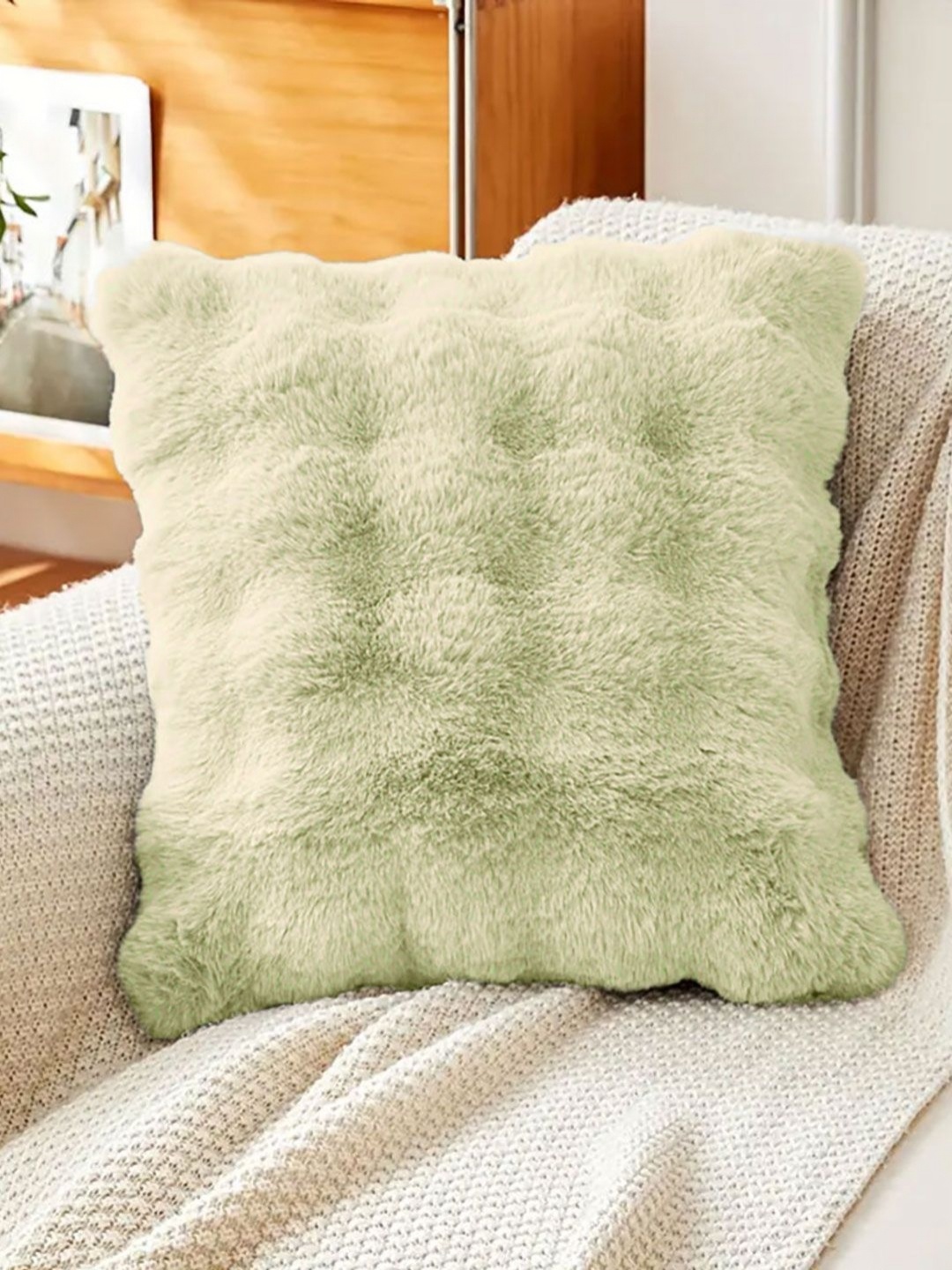 

LUXEHOME INTERNATIONAL Lime Green Square Cushion Covers