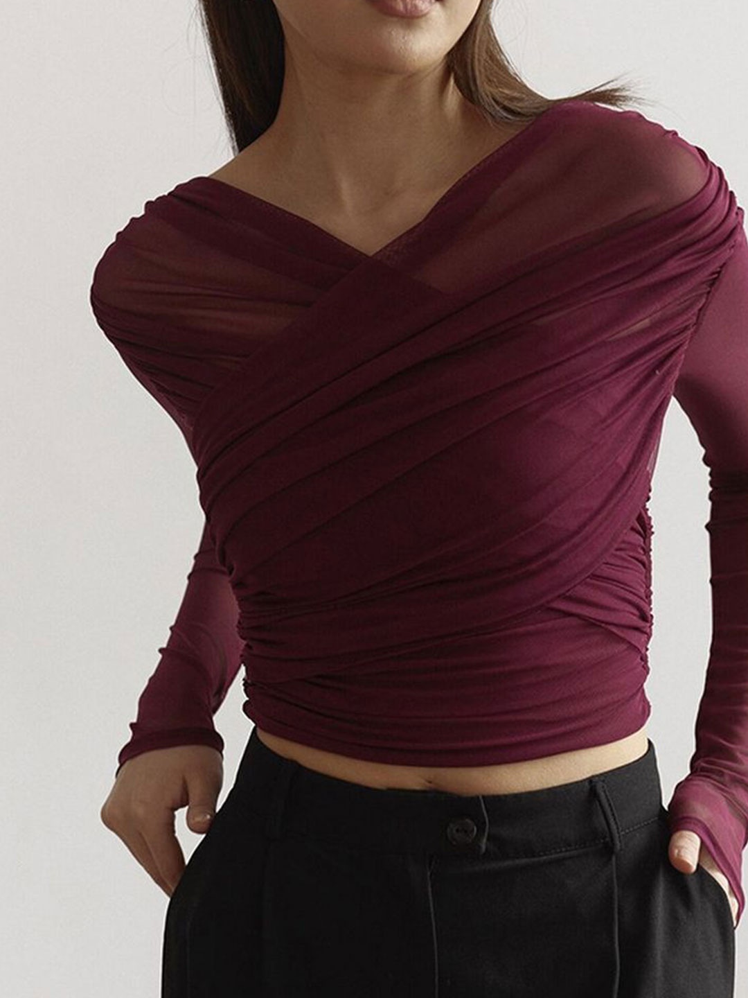 

LULU & SKY Crop Top, Red