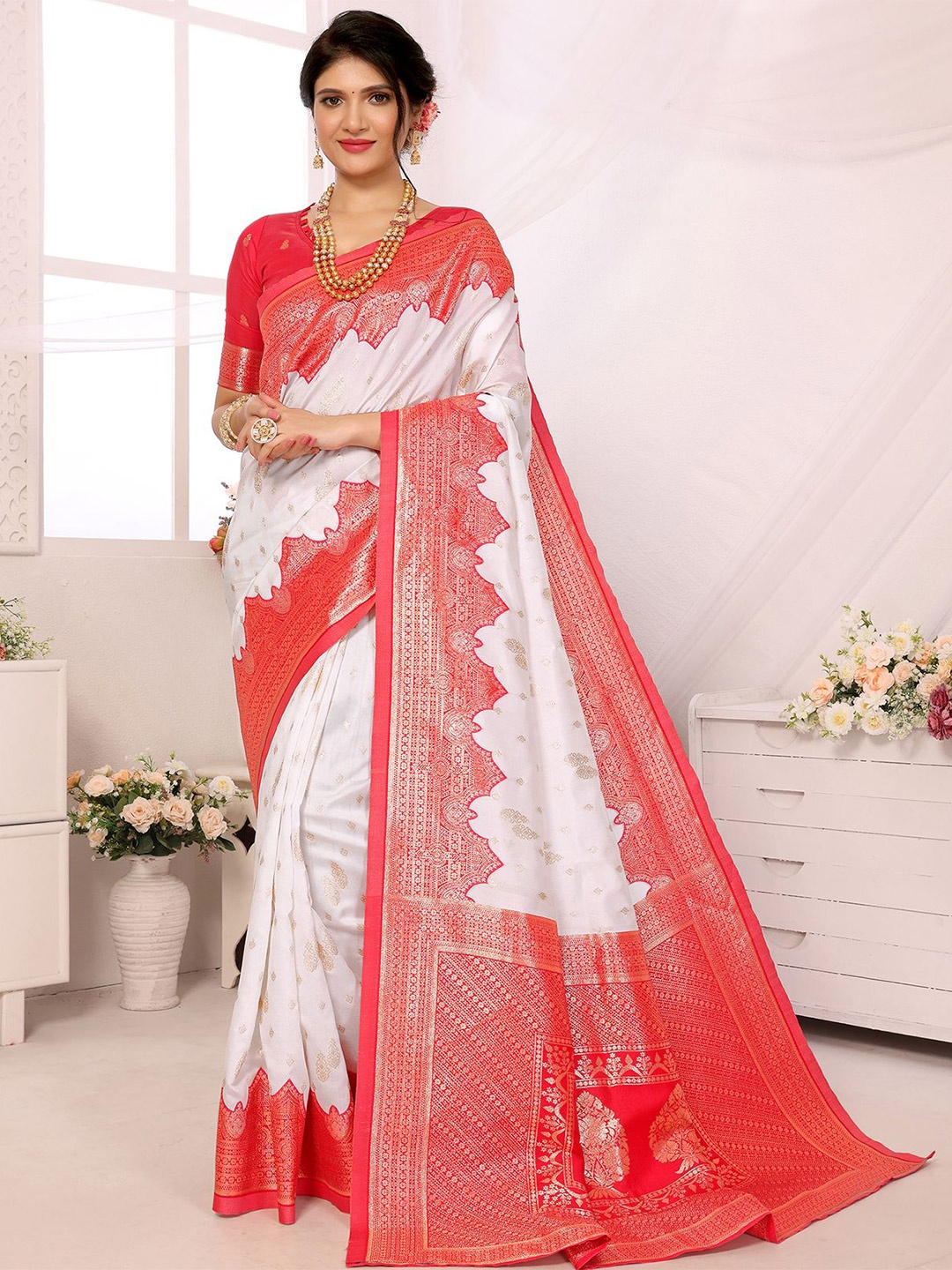 

KALINI Woven Design Zari Art Silk Saree, Red