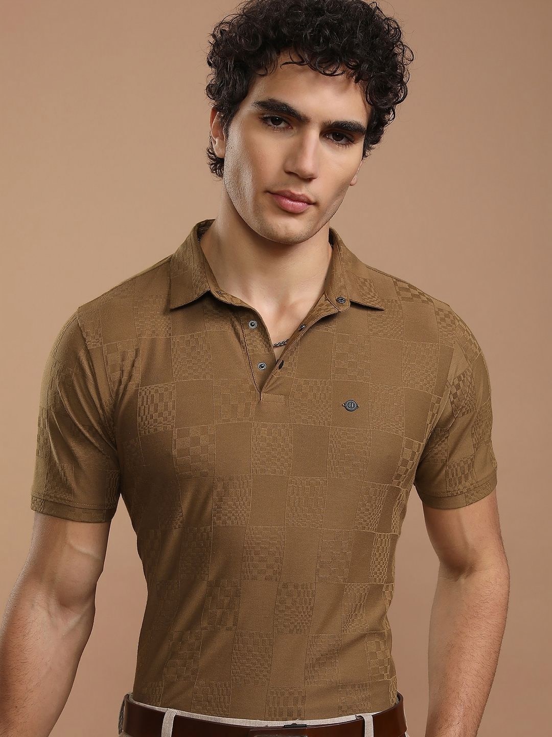 

HIGHLANDER Men Printed Polo Collar T-shirt, Brown