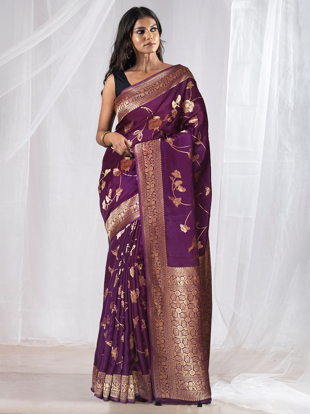 

Unnati Silks Floral Zari Pure Silk Banarasi Saree, Purple